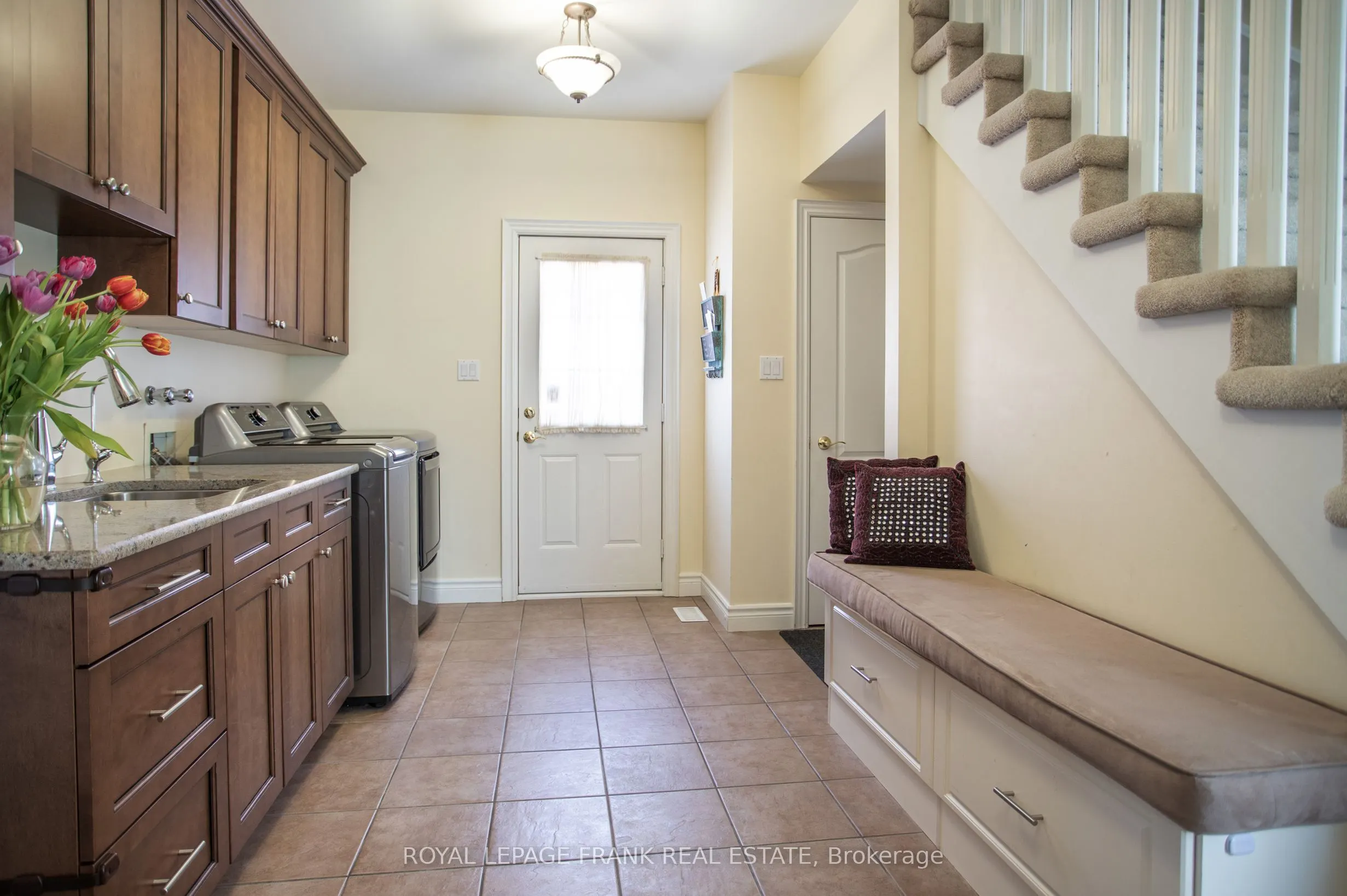 3140 Cochrane Street