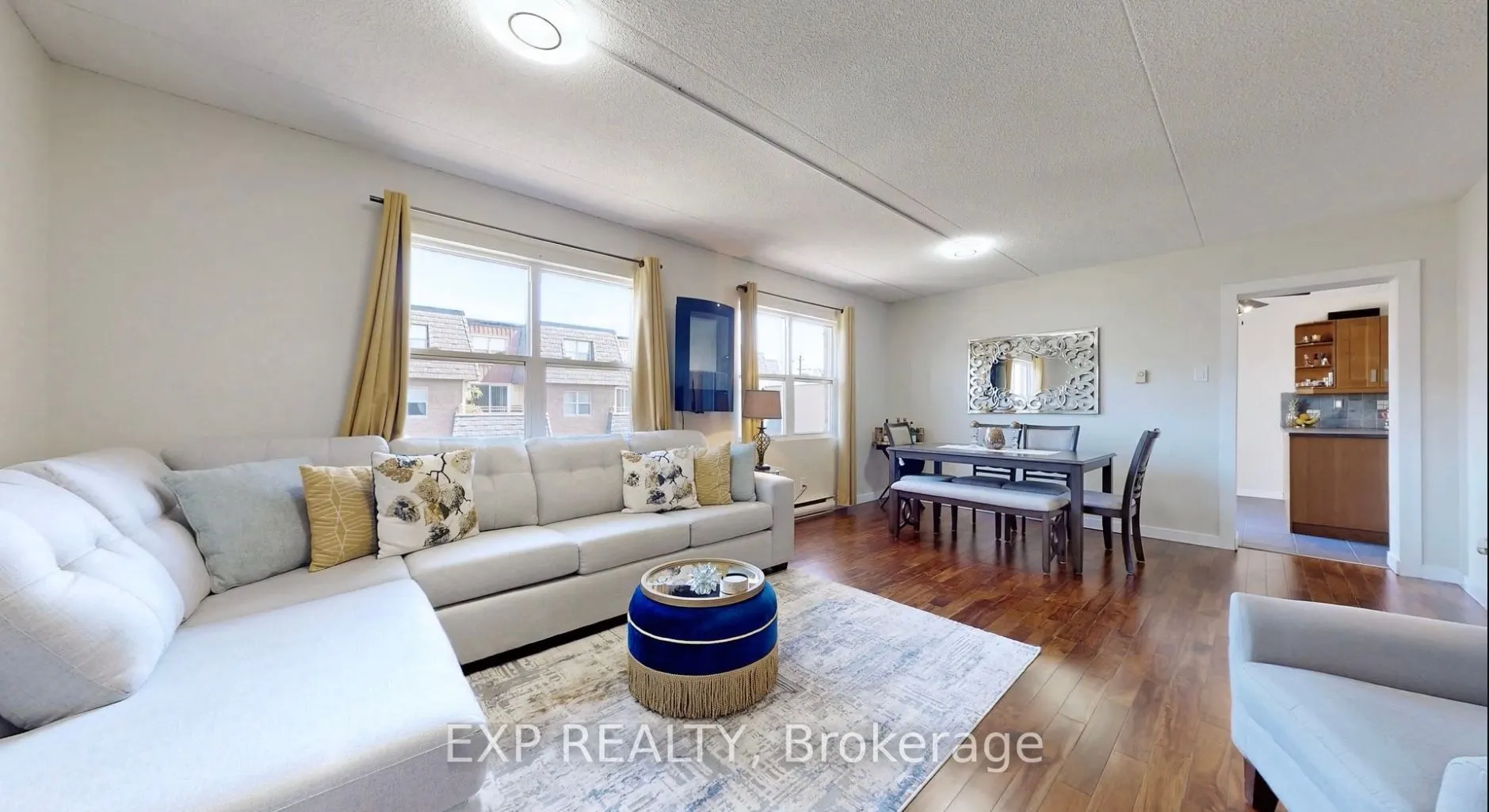 580 Mary Street E #214