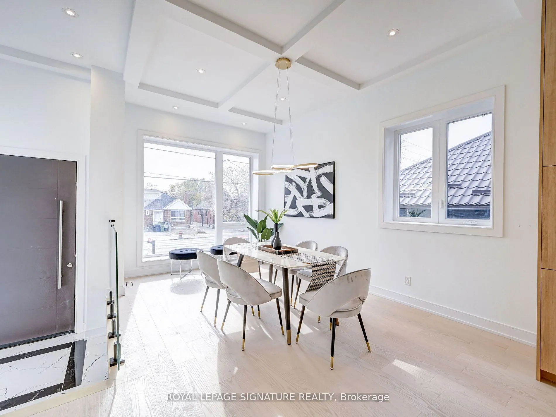 376 O'Connor Drive, #Upper