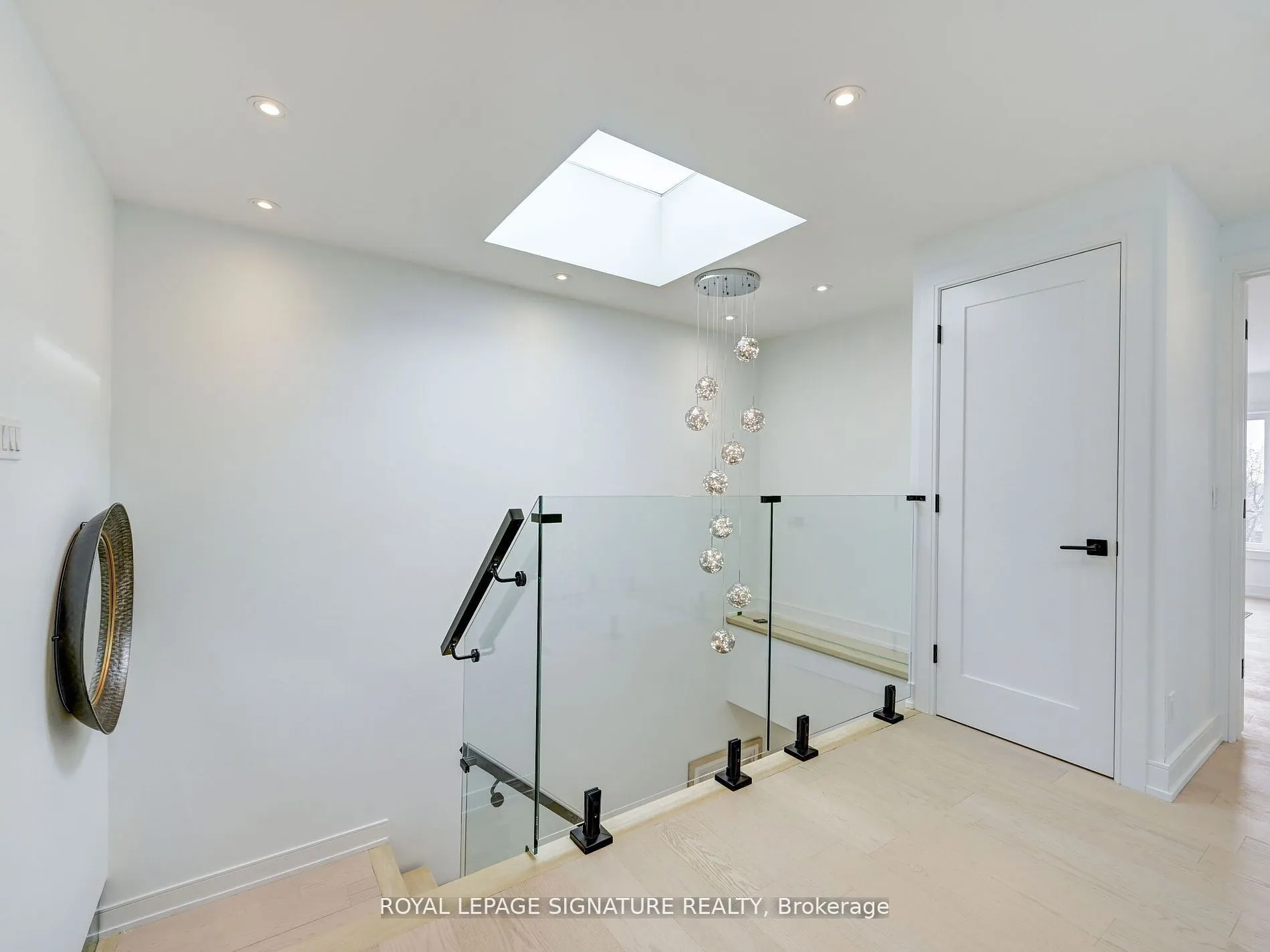 376 O'Connor Drive, #Upper