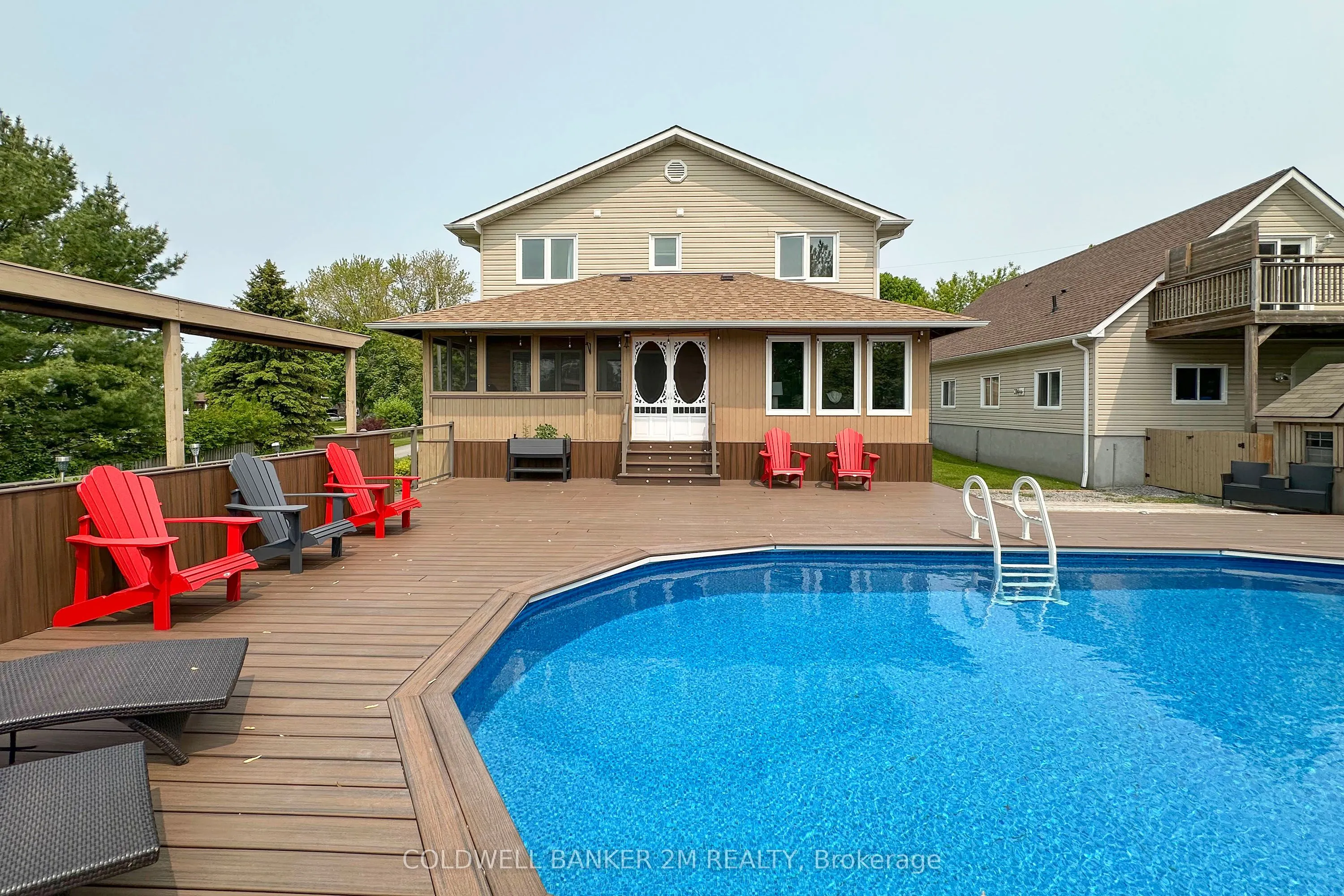 37 Bradley Boulevard