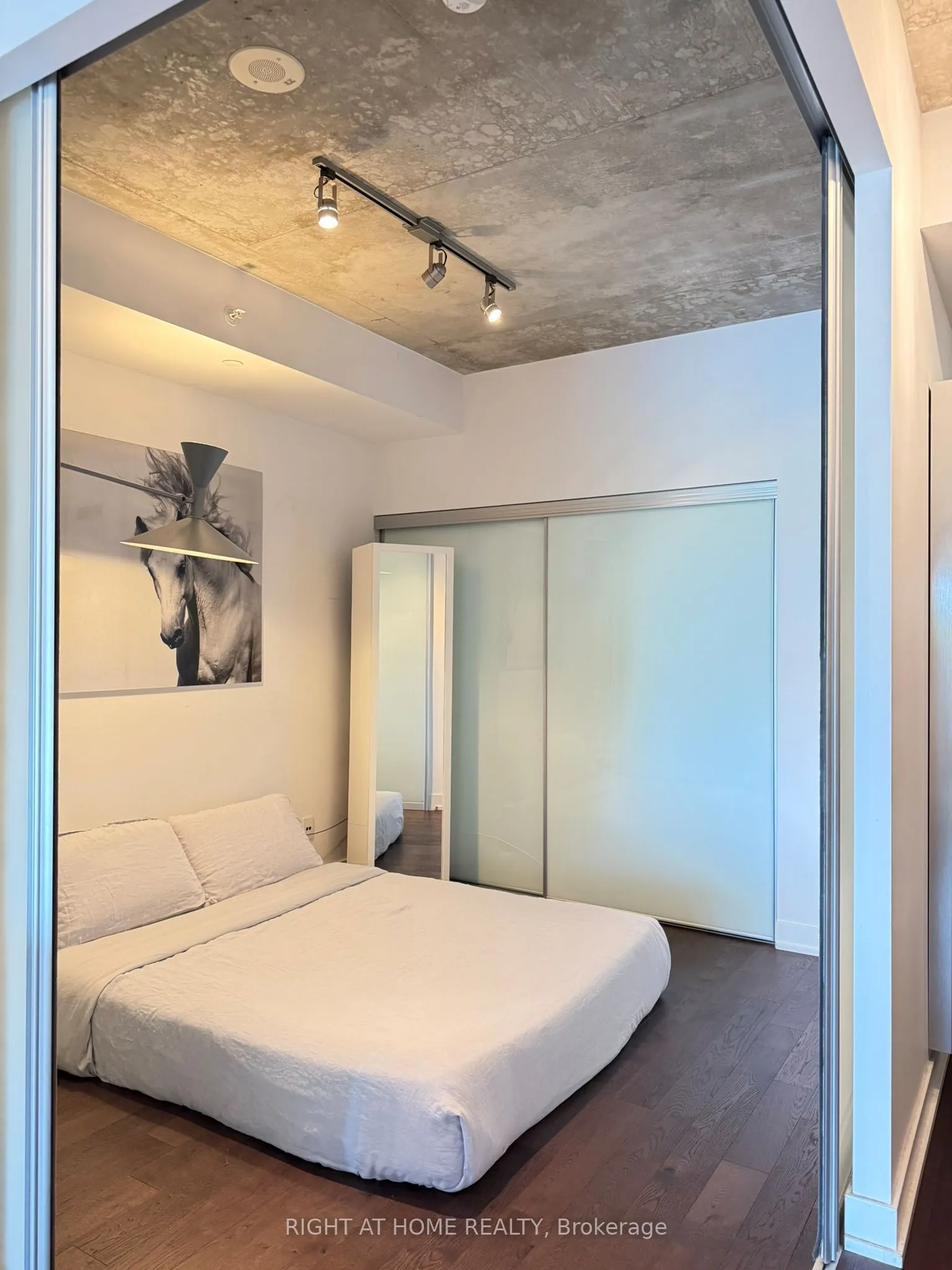 1238 Dundas Street E, #307