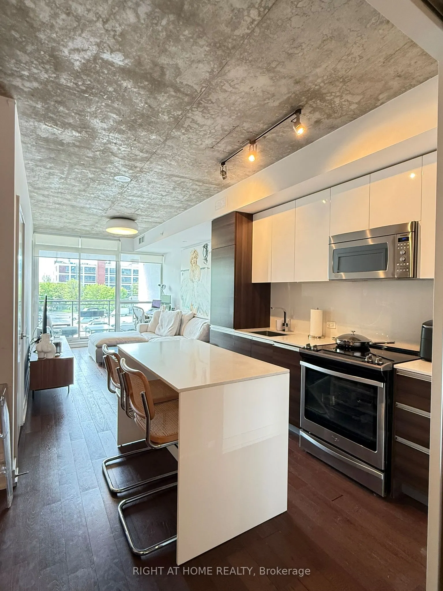 1238 Dundas Street E, #307