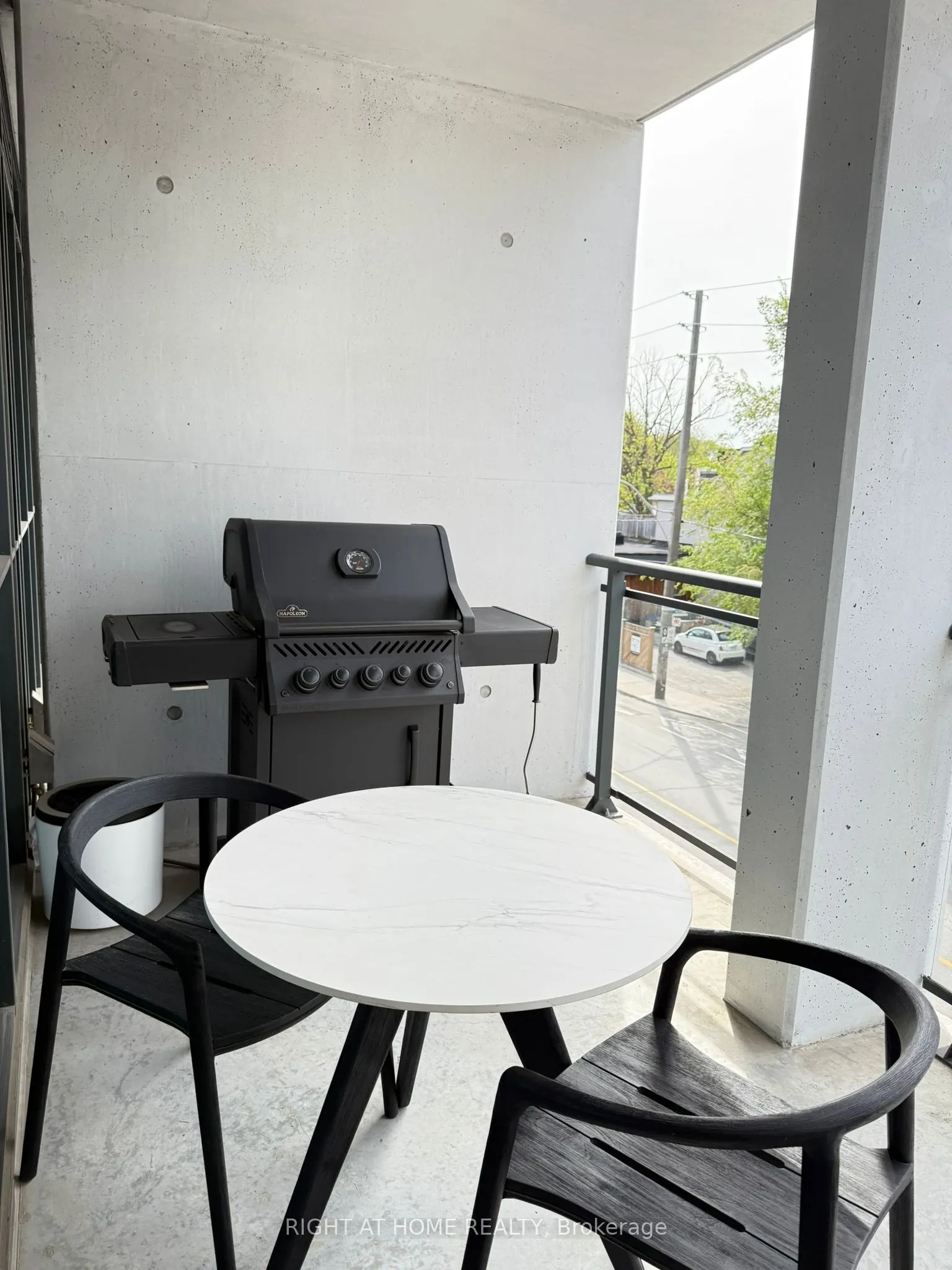 1238 Dundas Street E, #307