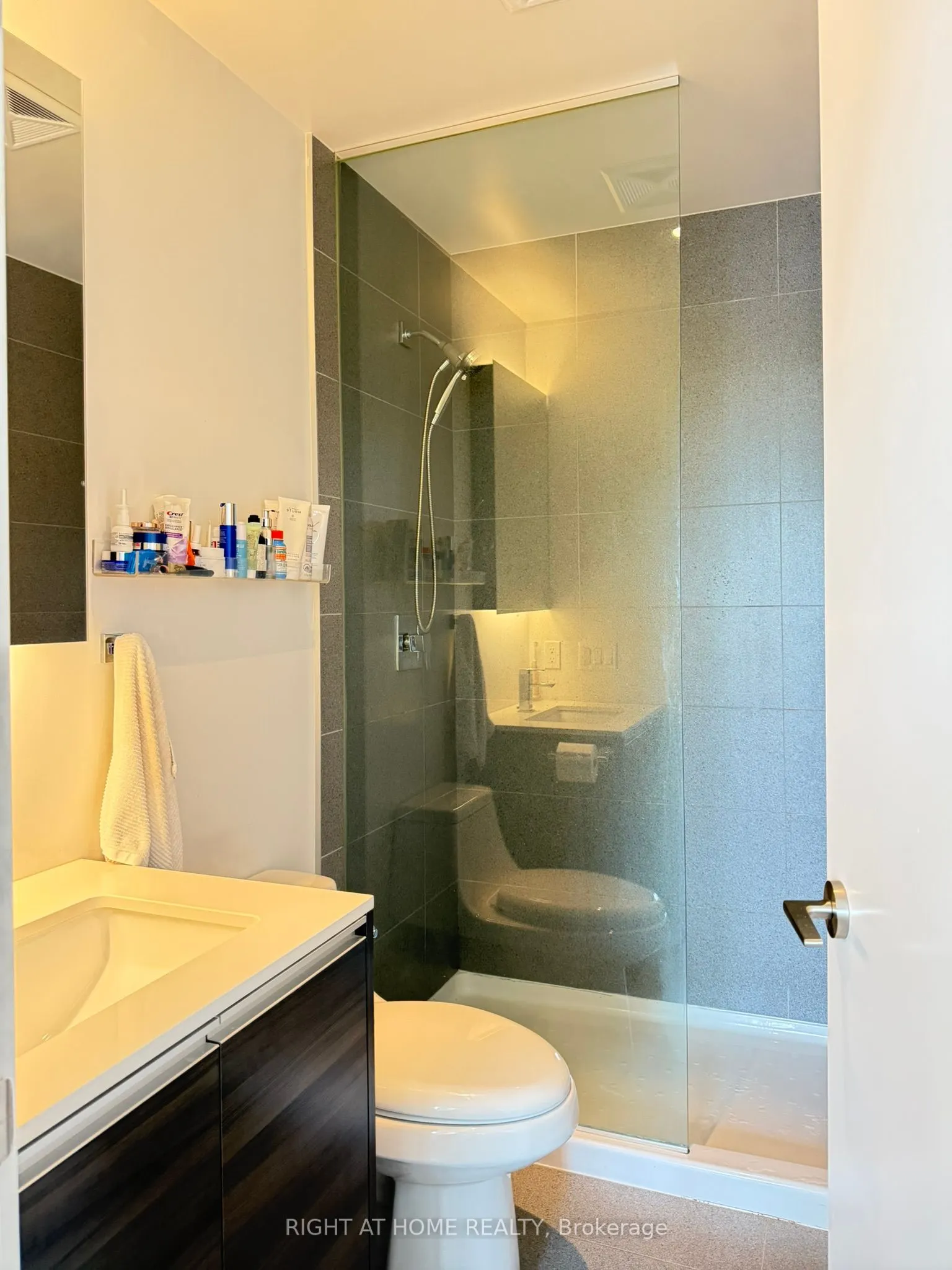 1238 Dundas Street E, #307