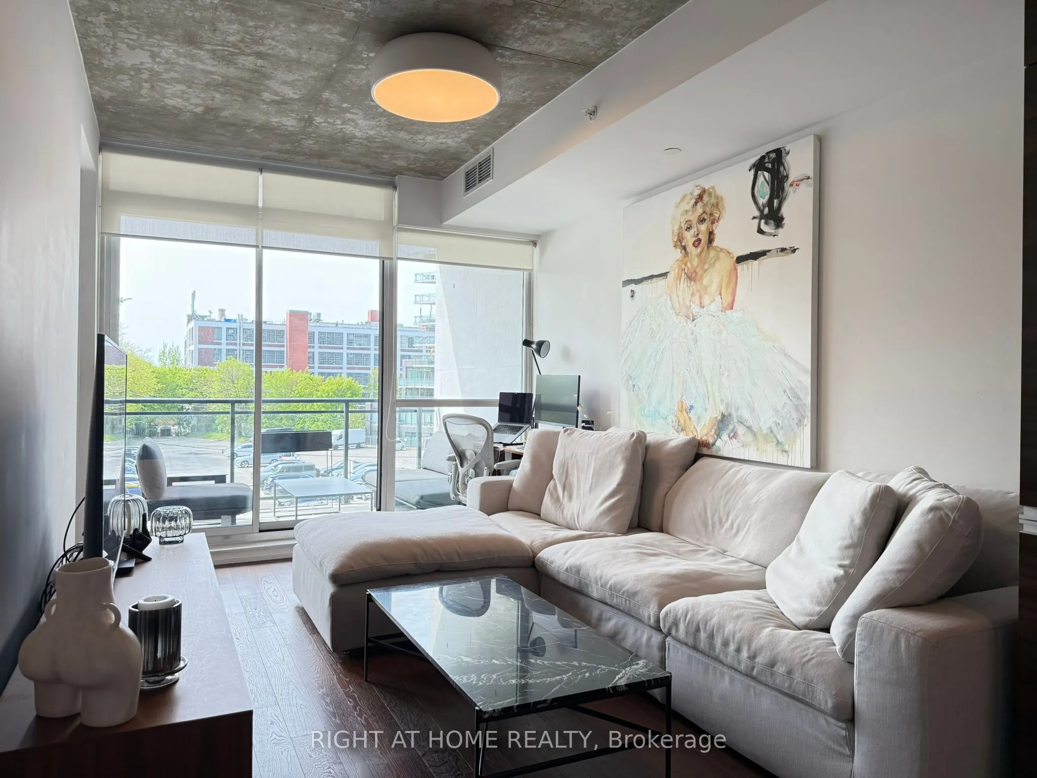 1238 Dundas Street E, #307