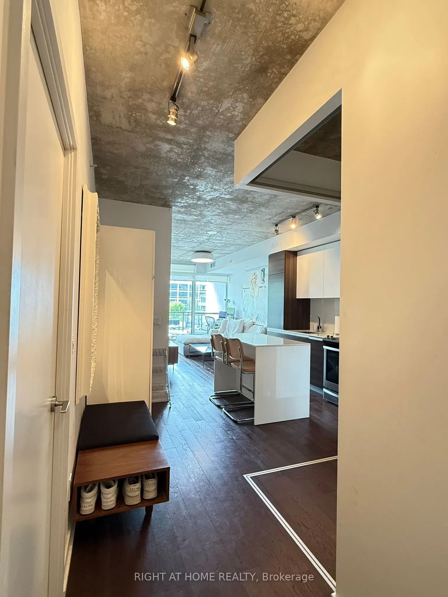 1238 Dundas Street E, #307