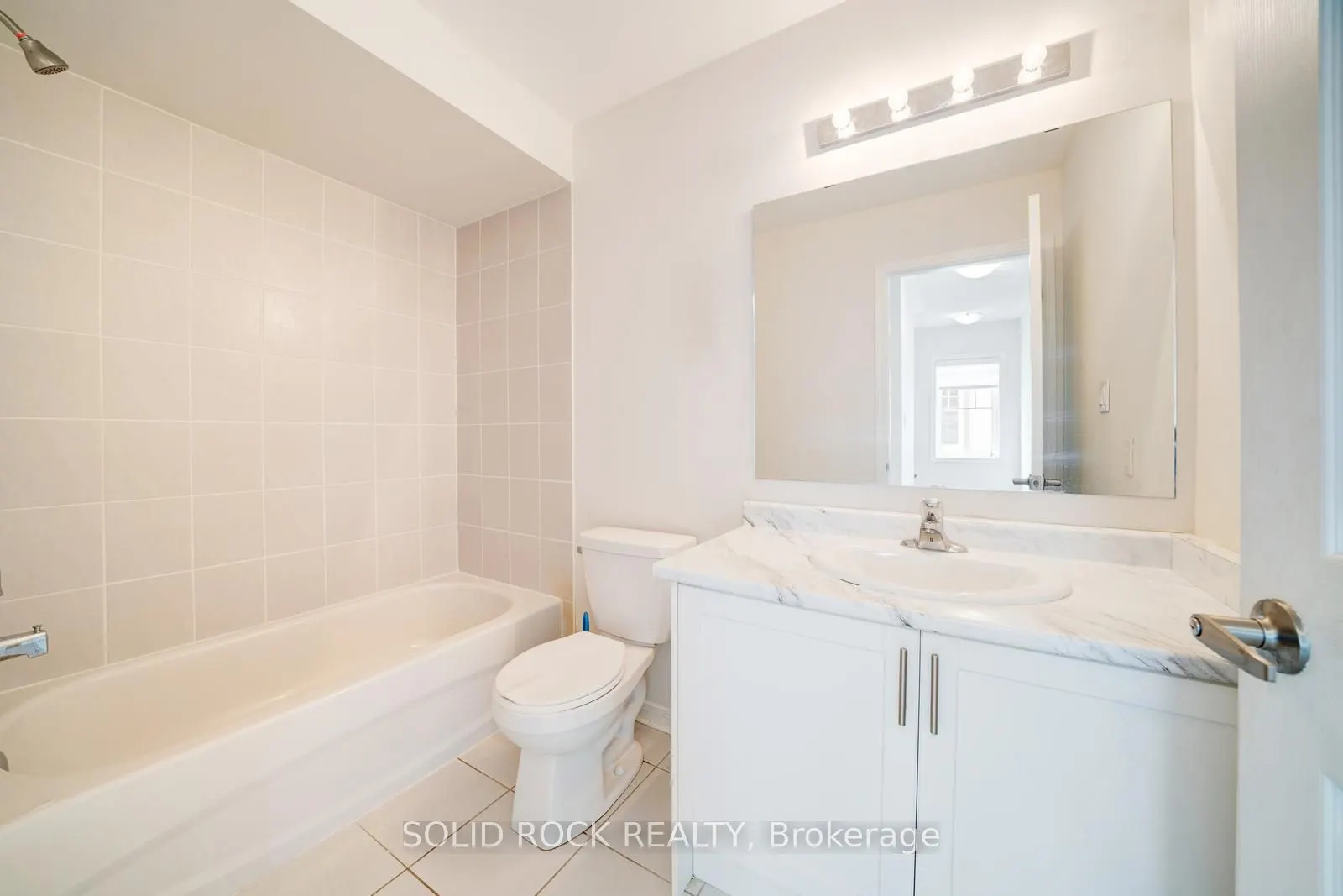 840 Atwater Path