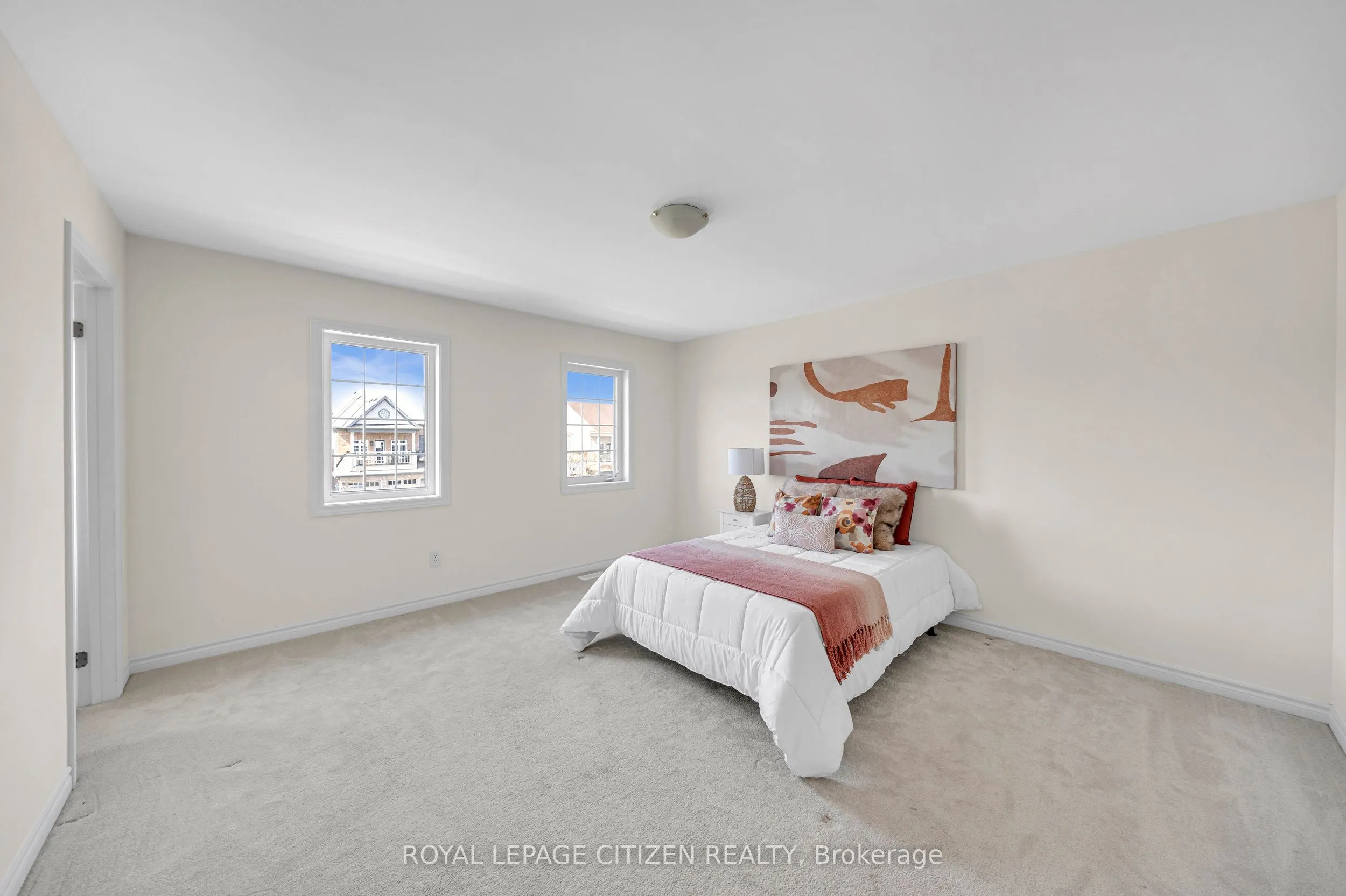 11 Northglen Boulevard
