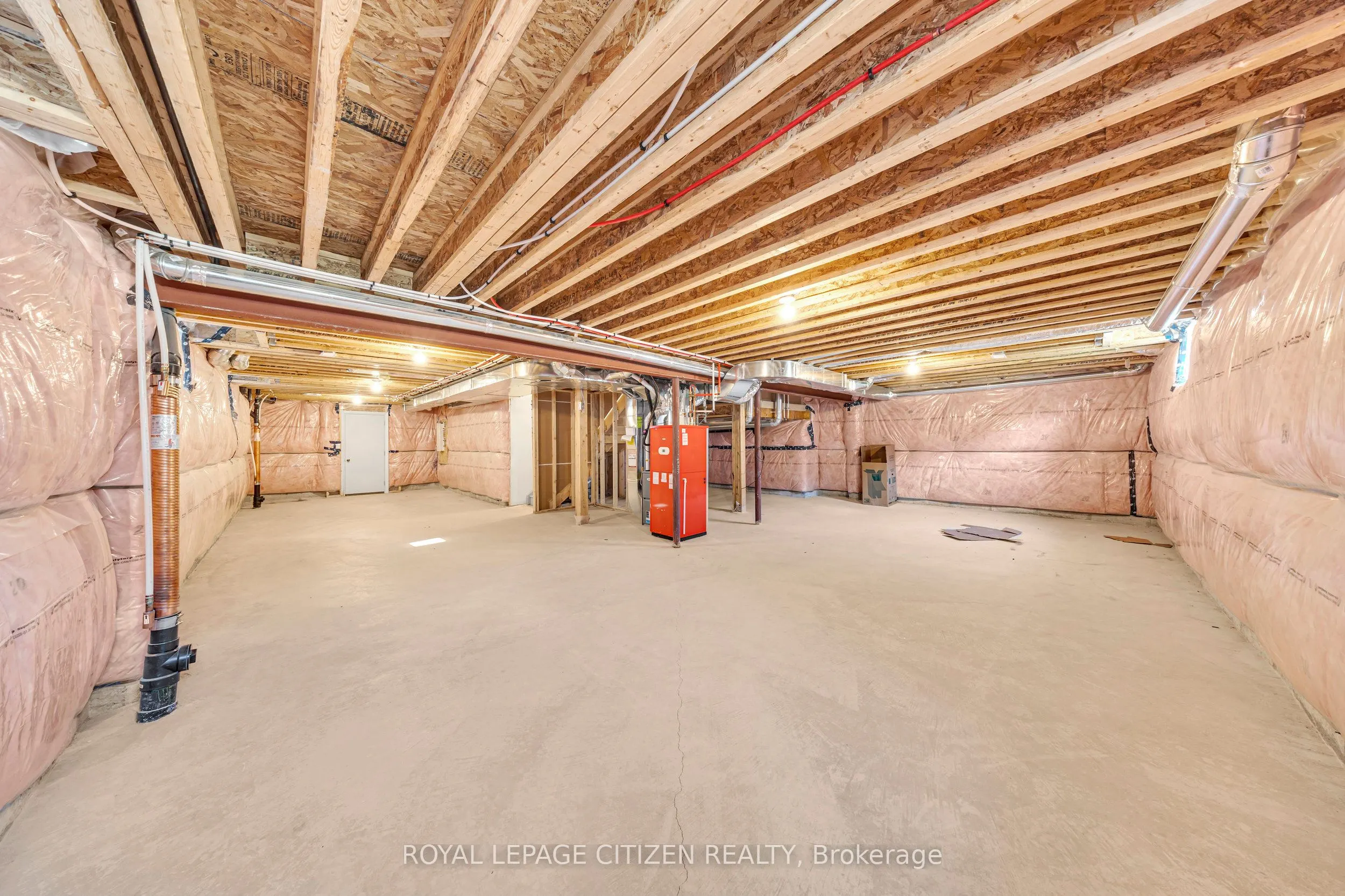 11 Northglen Boulevard
