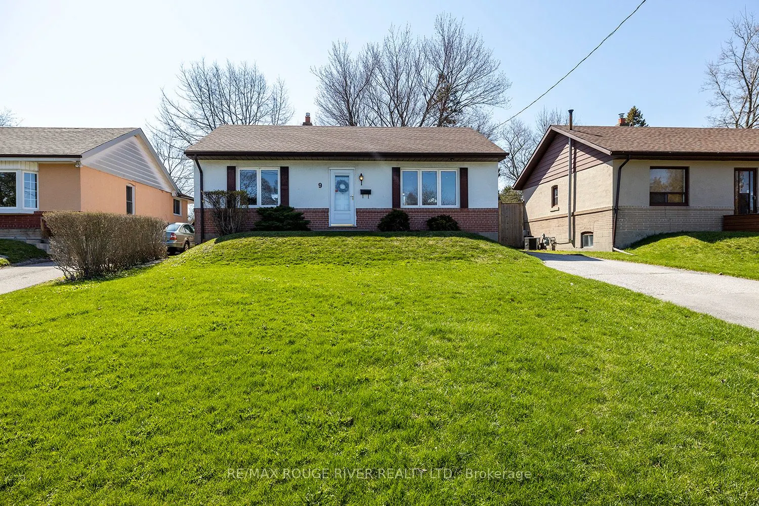 9 Granard Boulevard