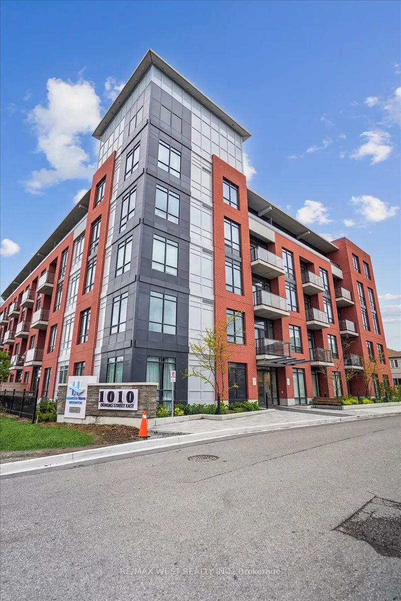 1010 Dundas Street E, #211