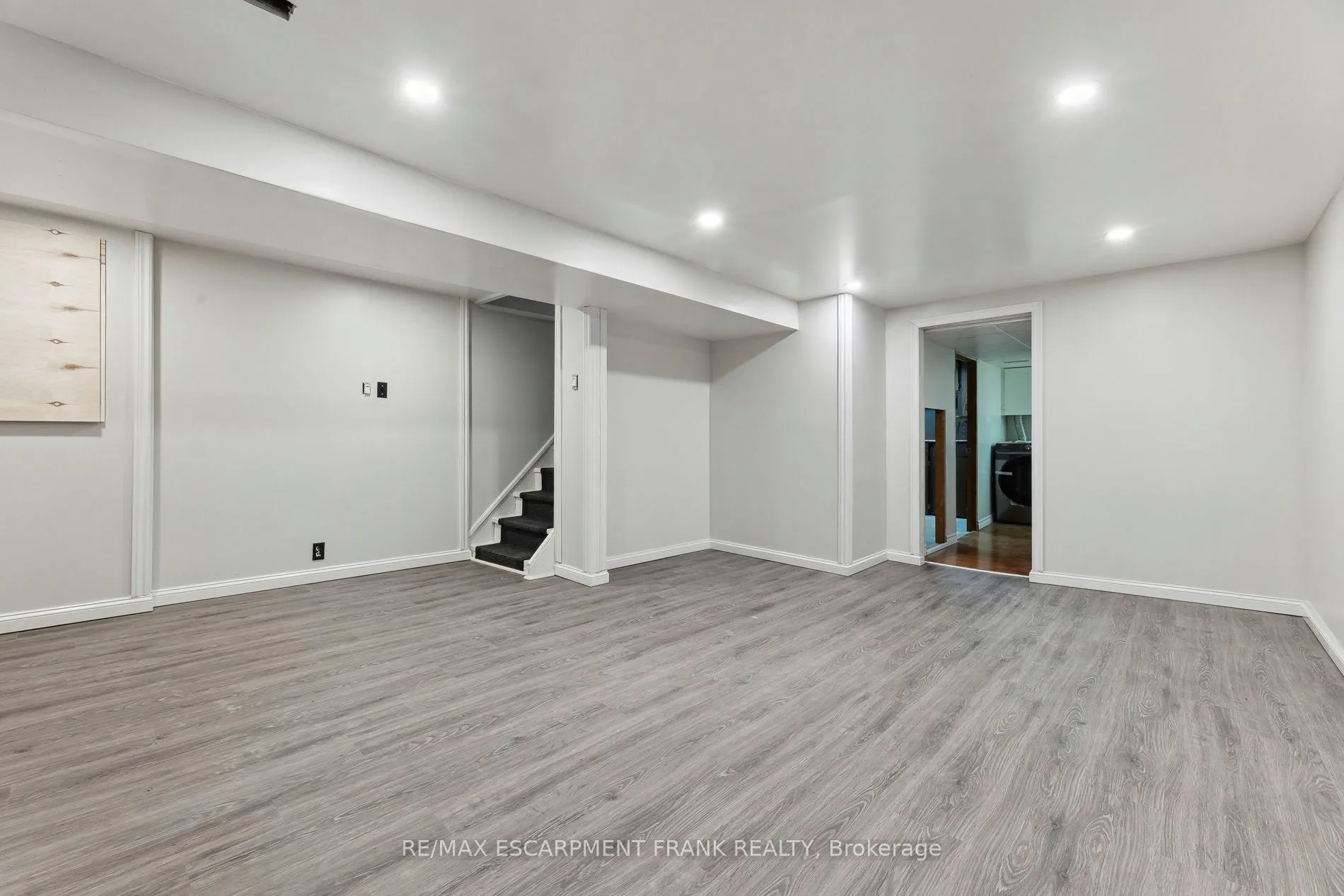 647 Balsam Crescent