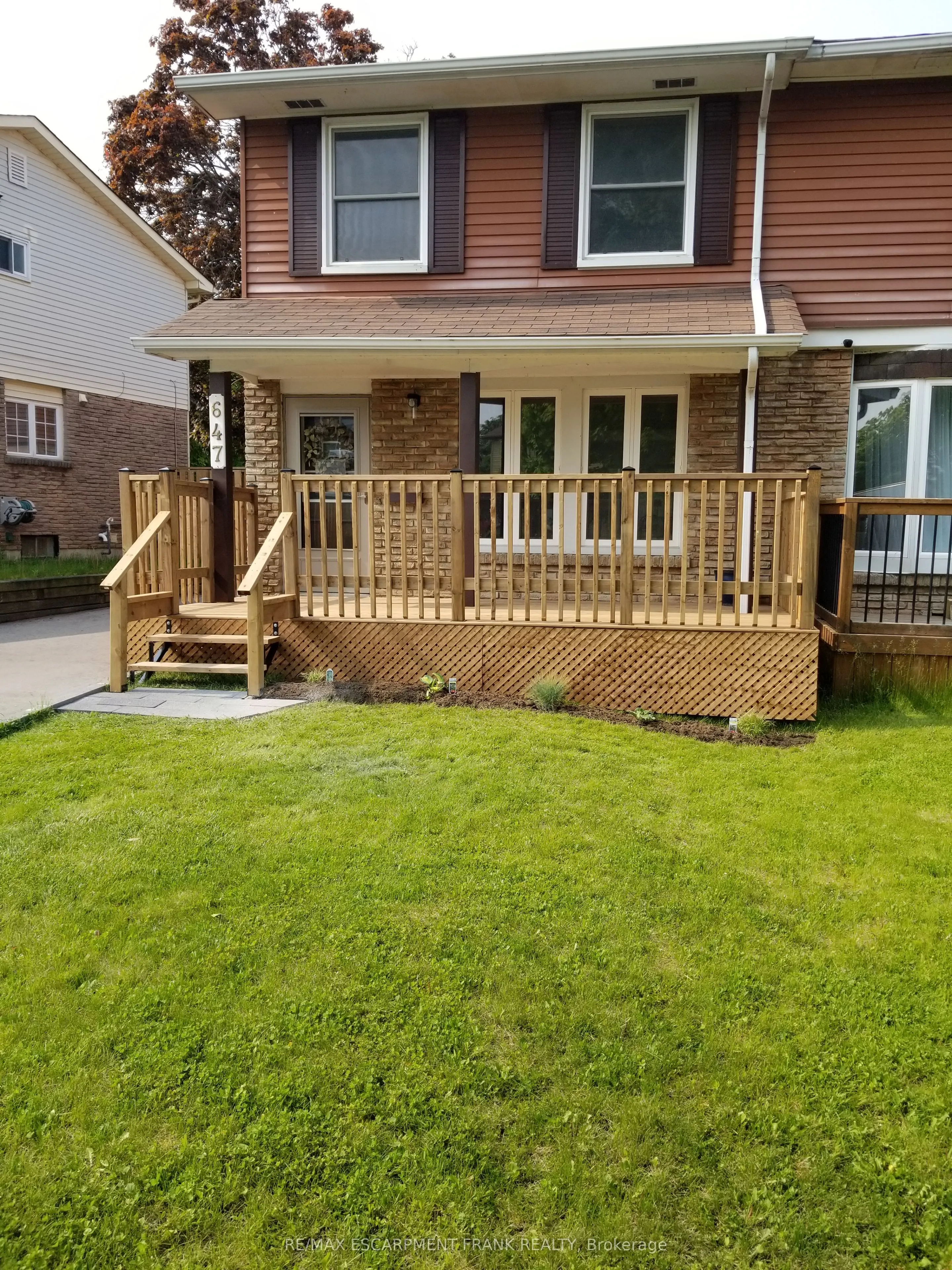 647 Balsam Crescent