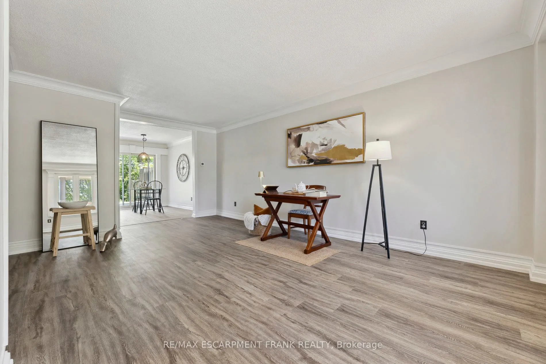 647 Balsam Crescent