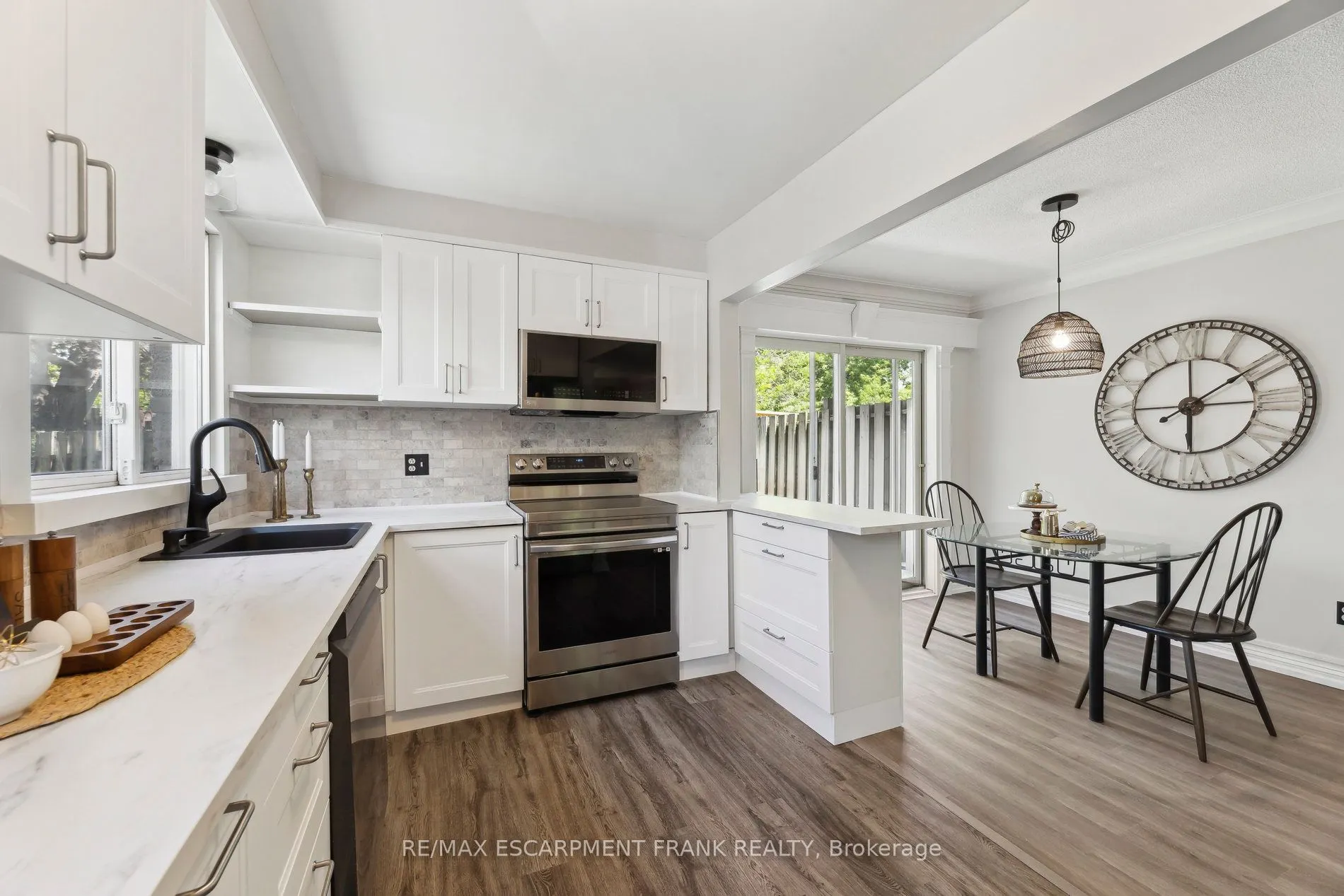 647 Balsam Crescent