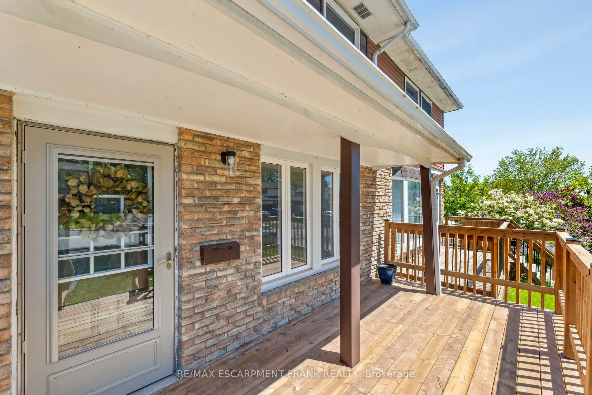 647 Balsam Crescent
