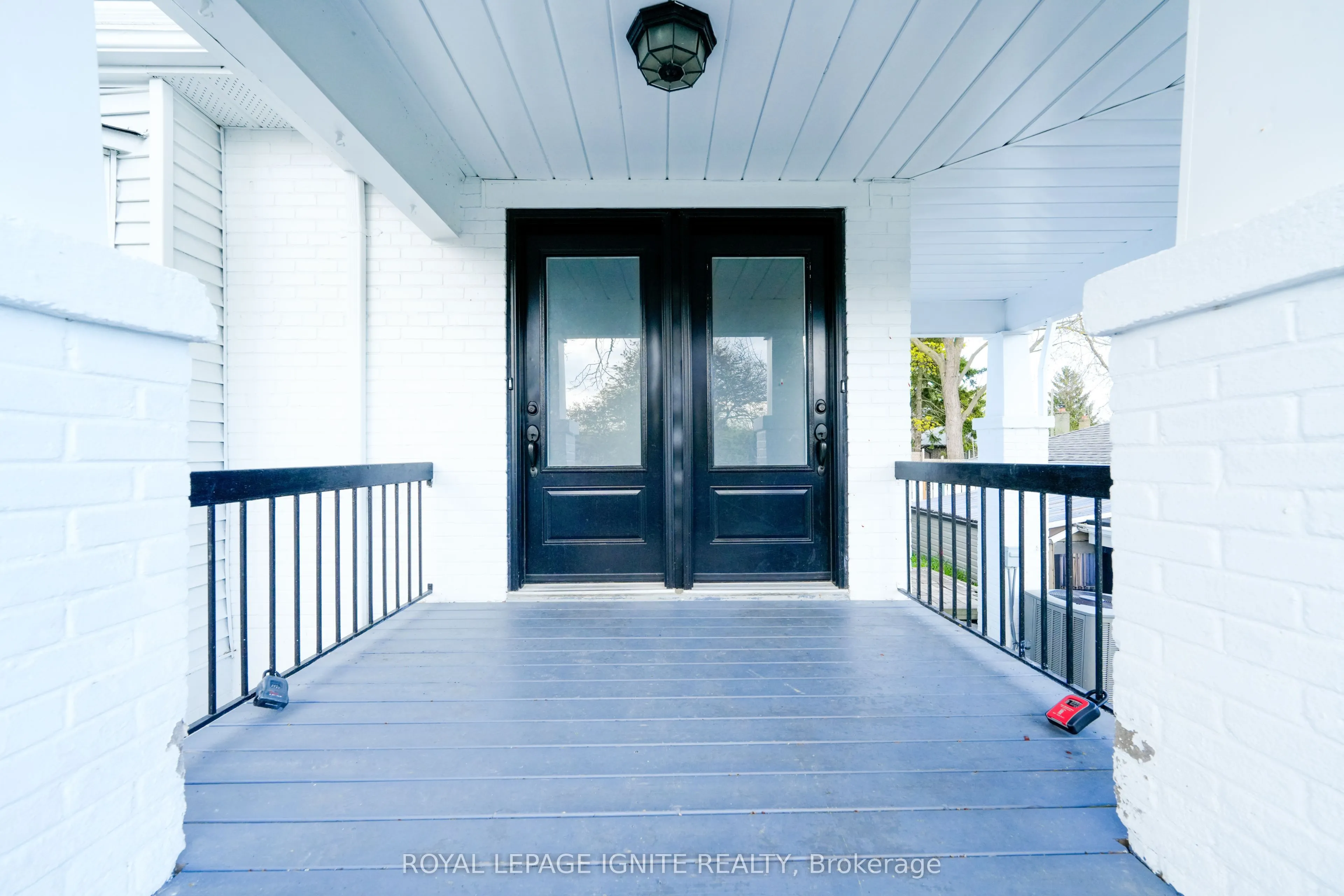 53 Mason Road, #Main & Second