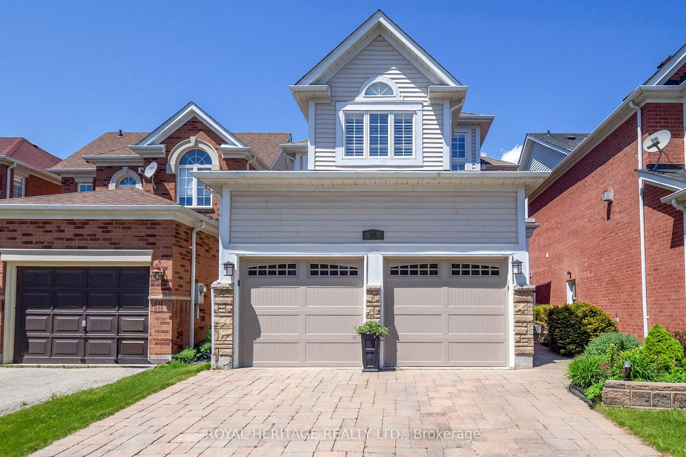 96 Waterbridge Way