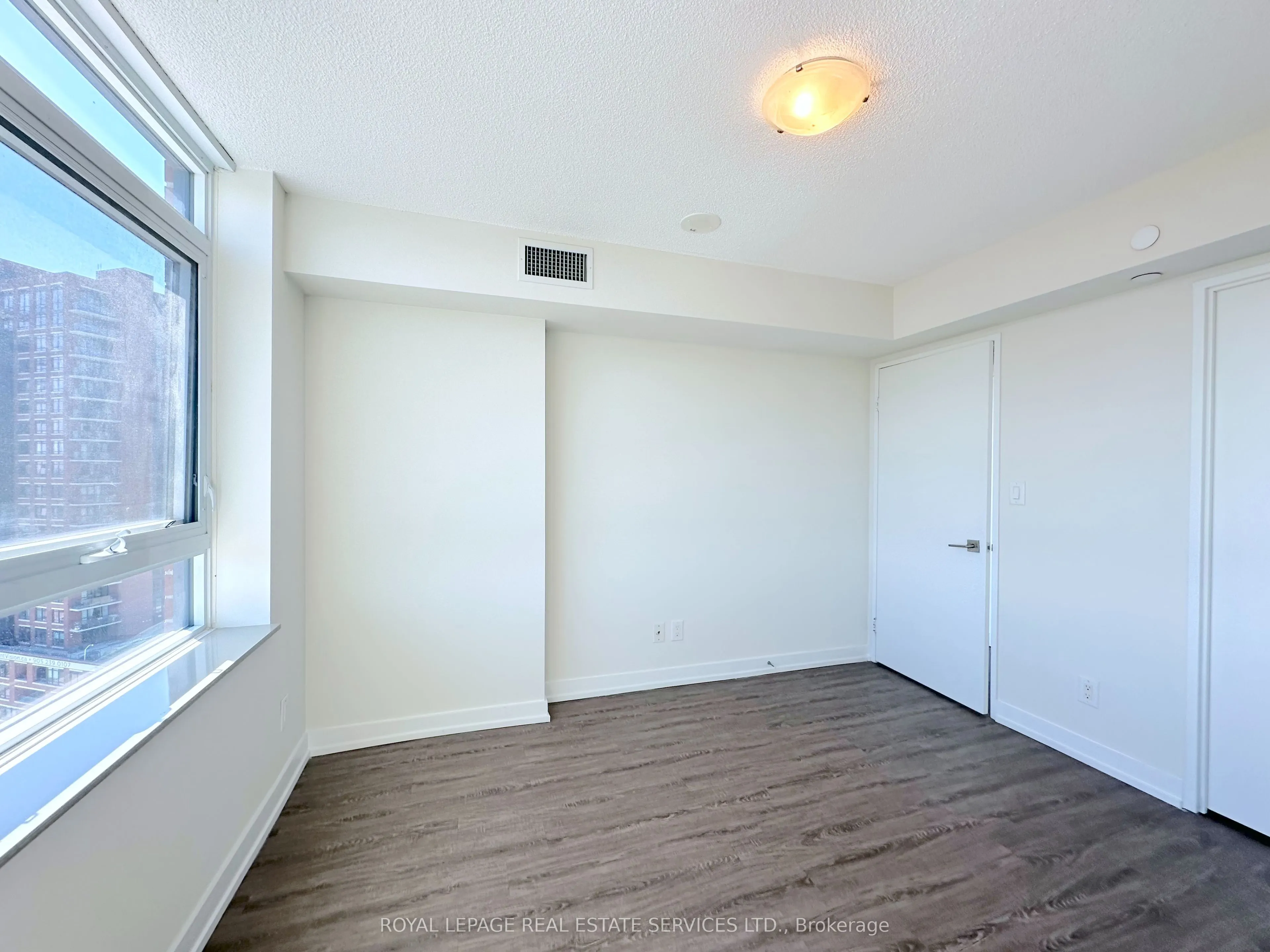 73 Bayly Street W, #1708