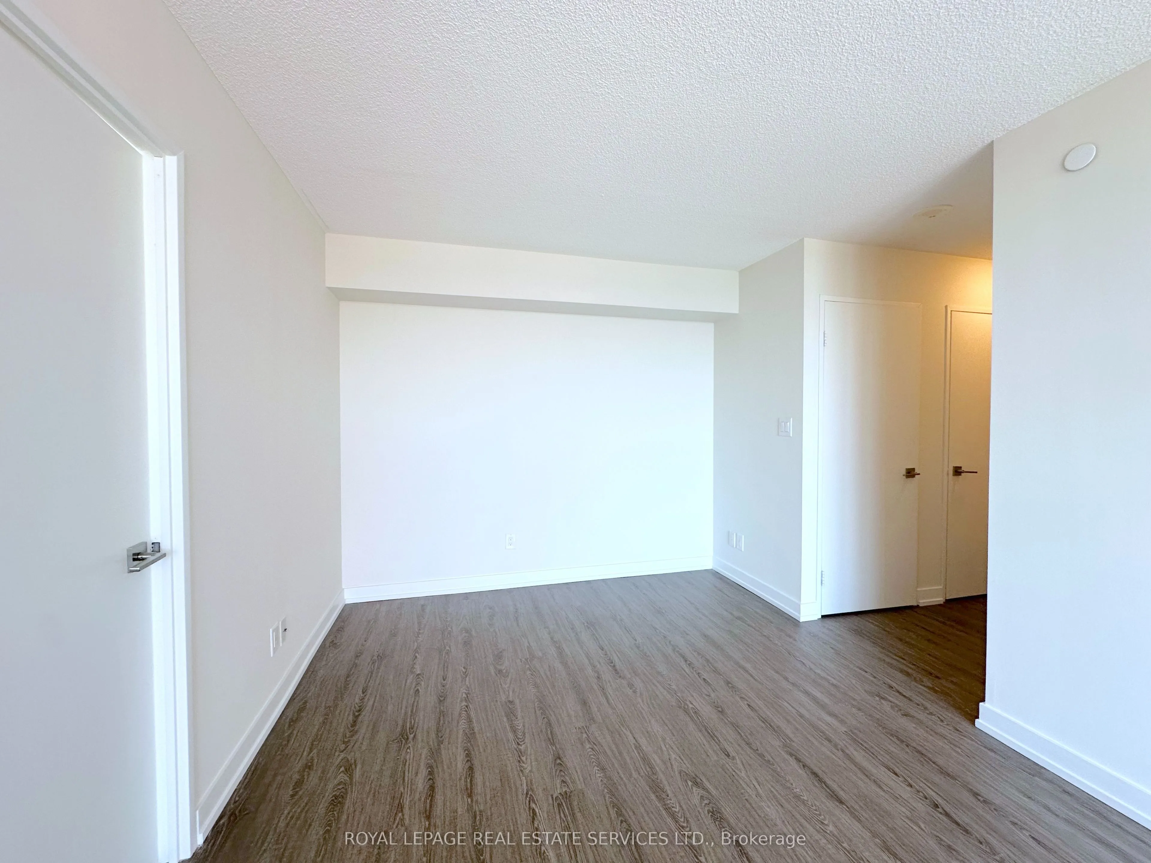 73 Bayly Street W, #1708