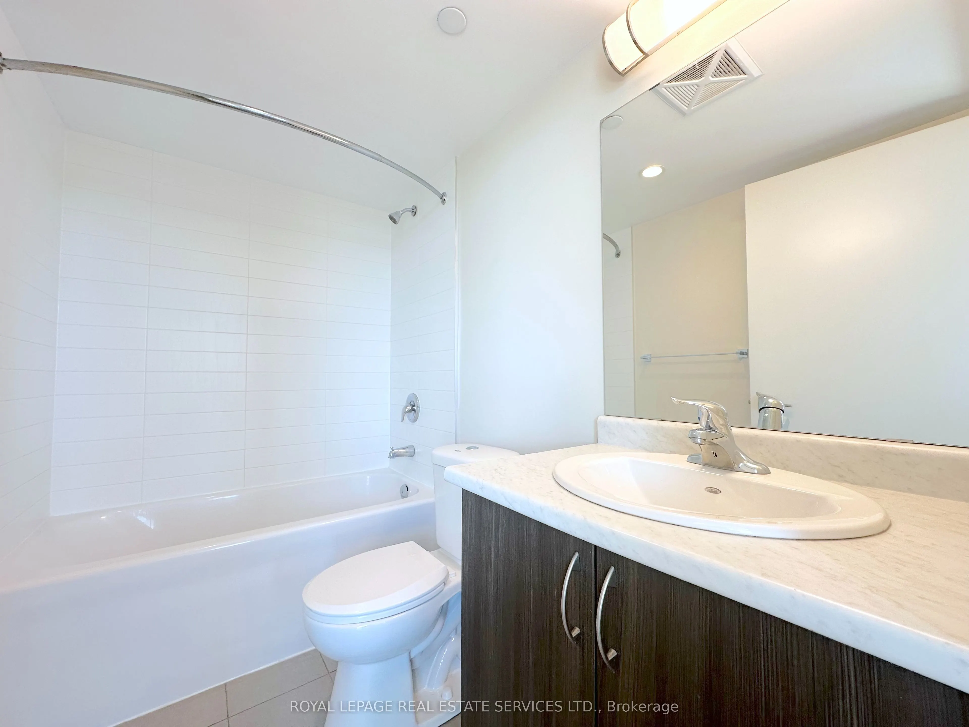 73 Bayly Street W, #1708