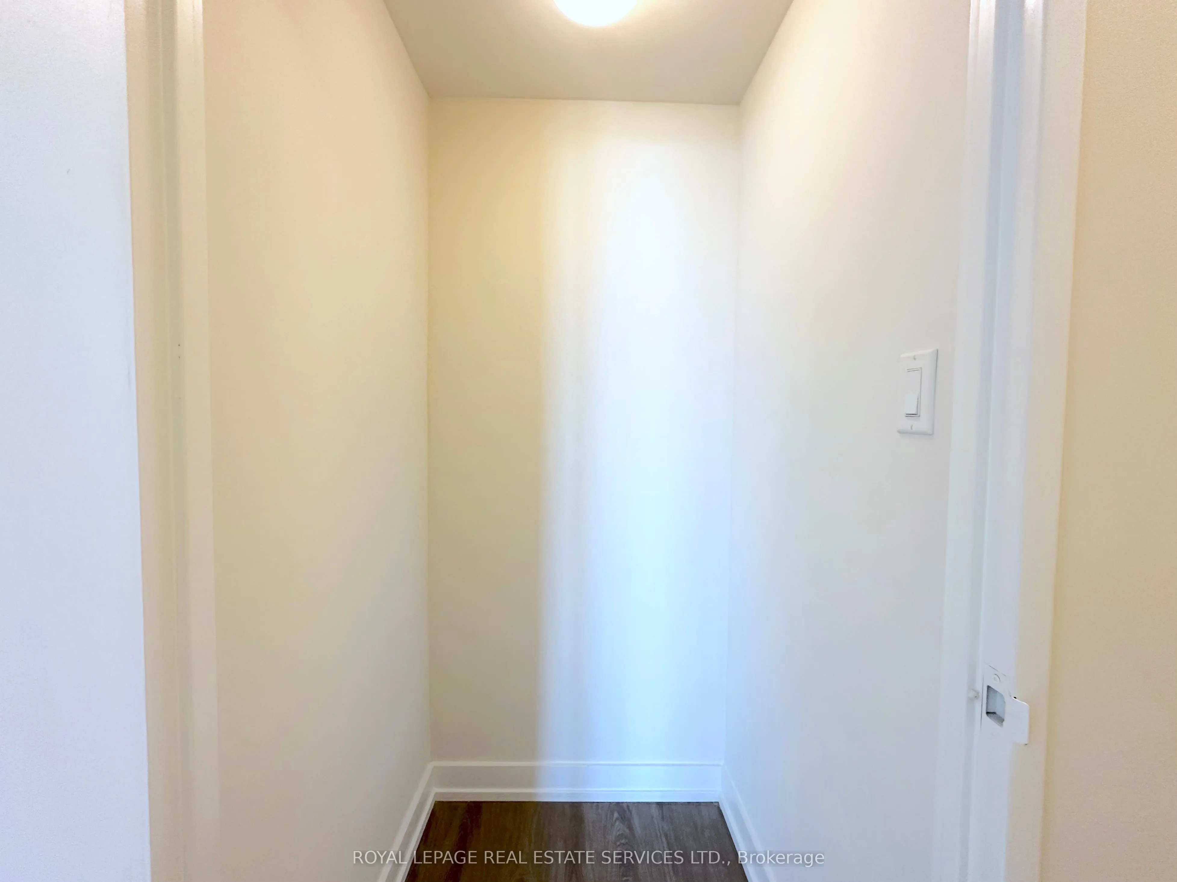 73 Bayly Street W, #1708