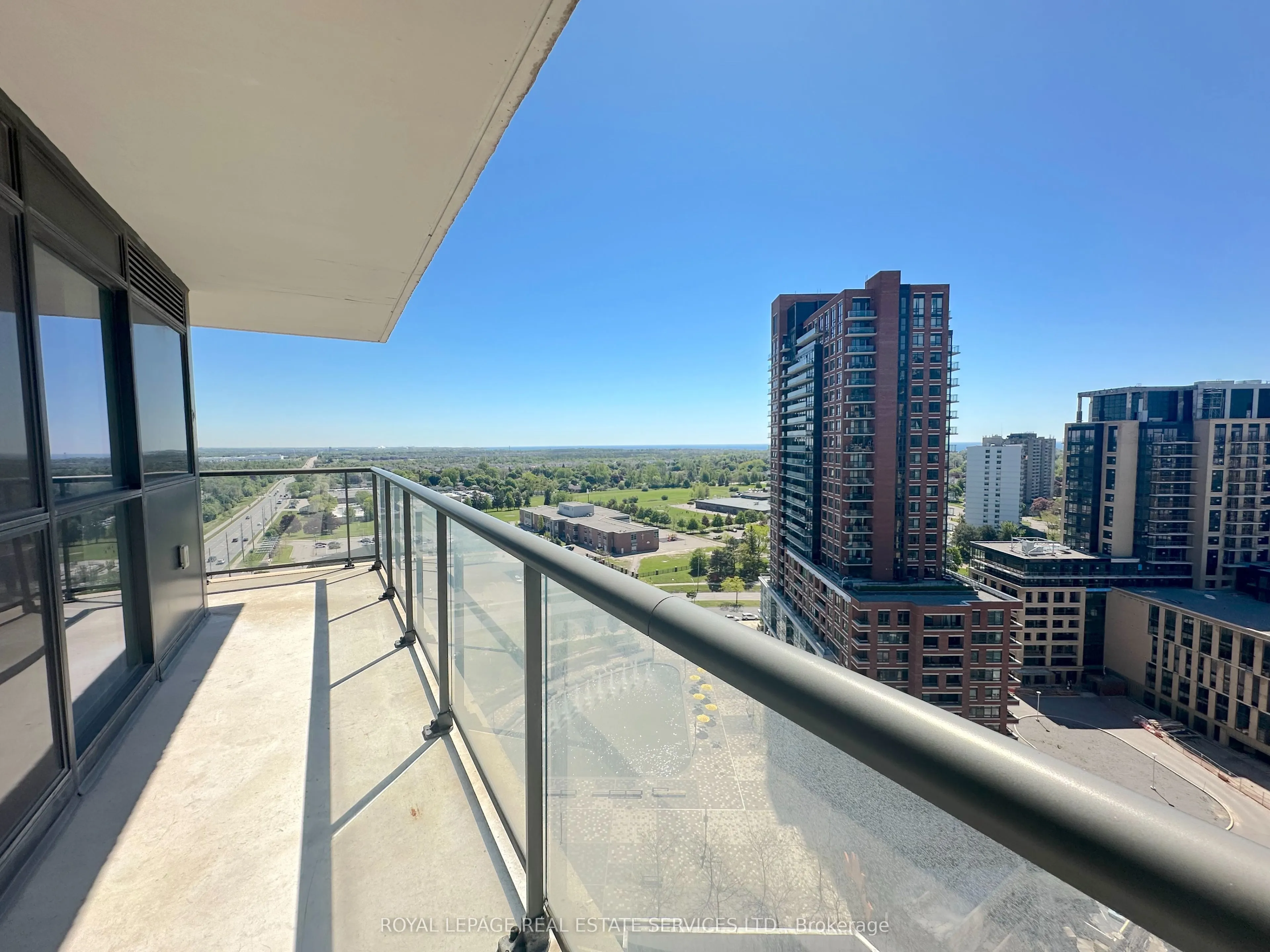 73 Bayly Street W, #1708