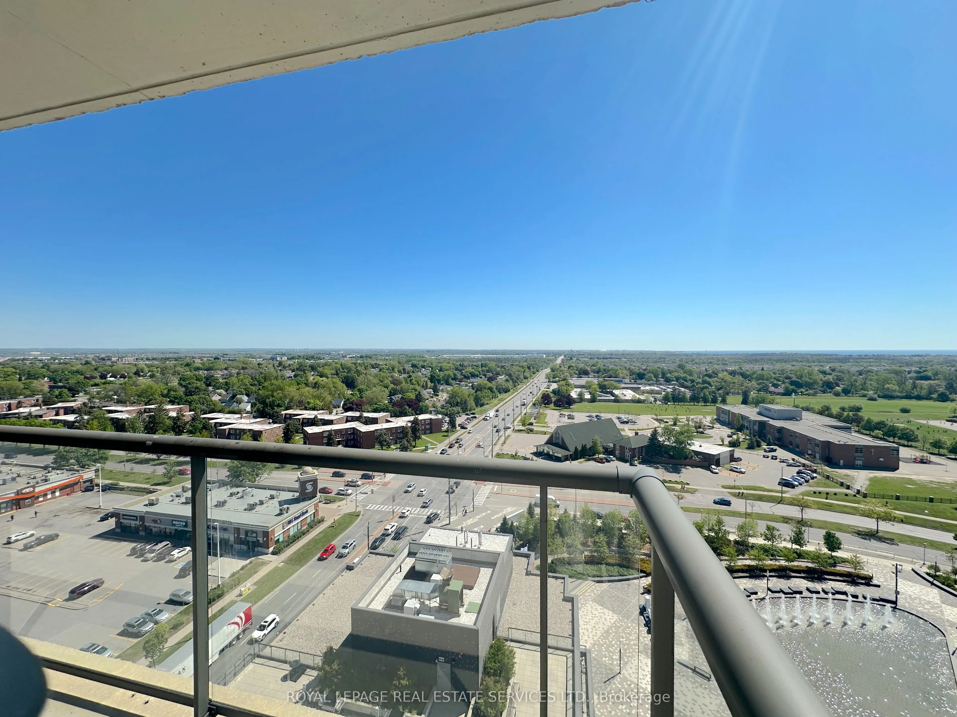 73 Bayly Street W, #1708