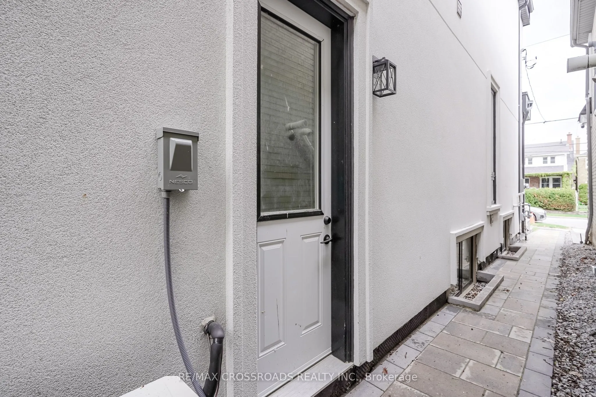 112 Blantyre Avenue