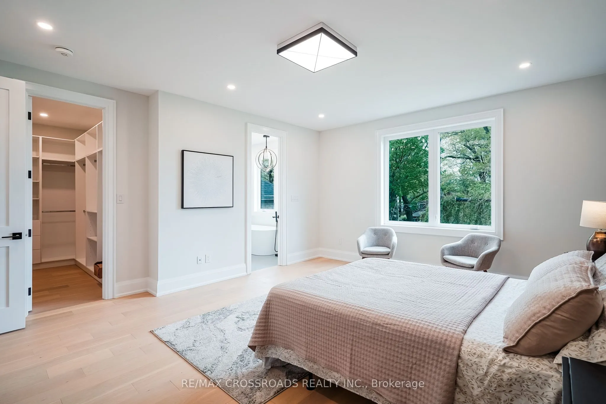 112 Blantyre Avenue