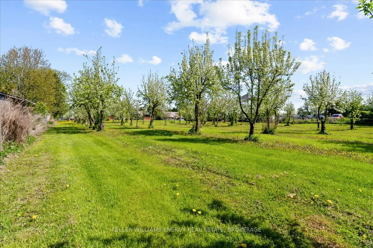 2263 Hwy 2 Highway