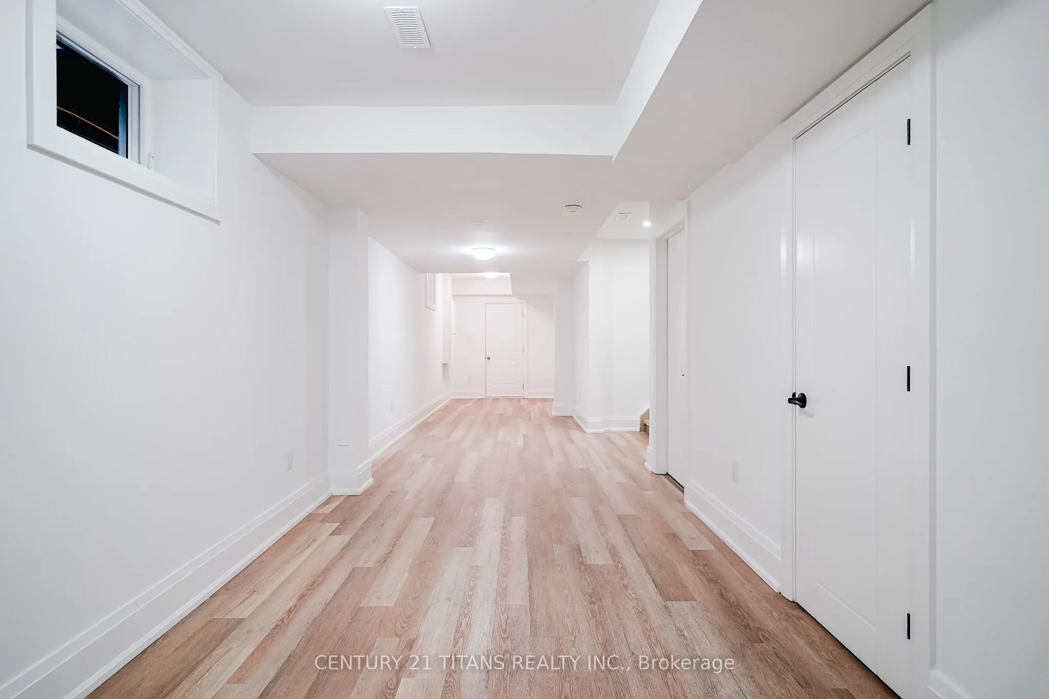 83 Kalmar Avenue
