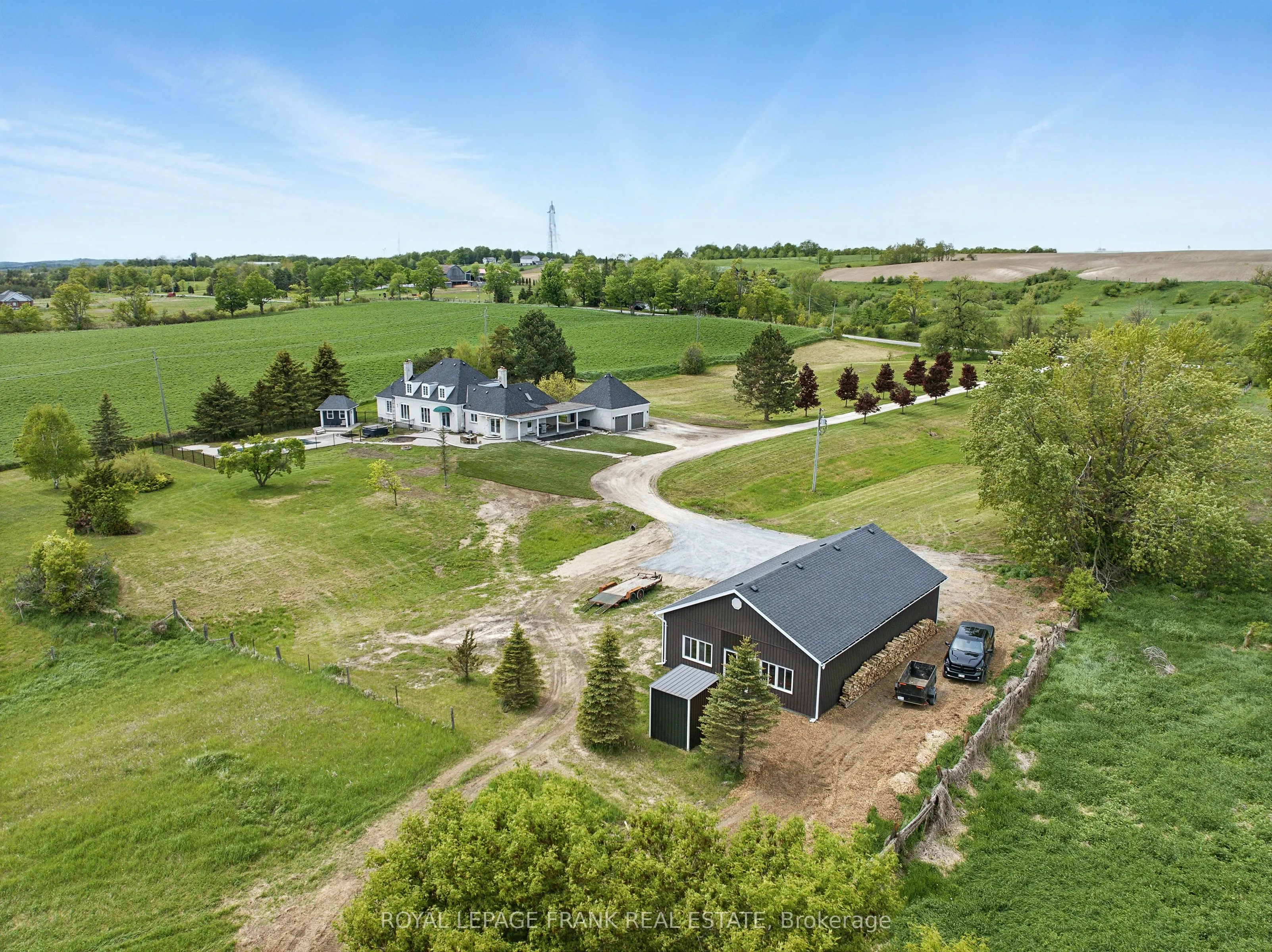 815 Coates Road W
