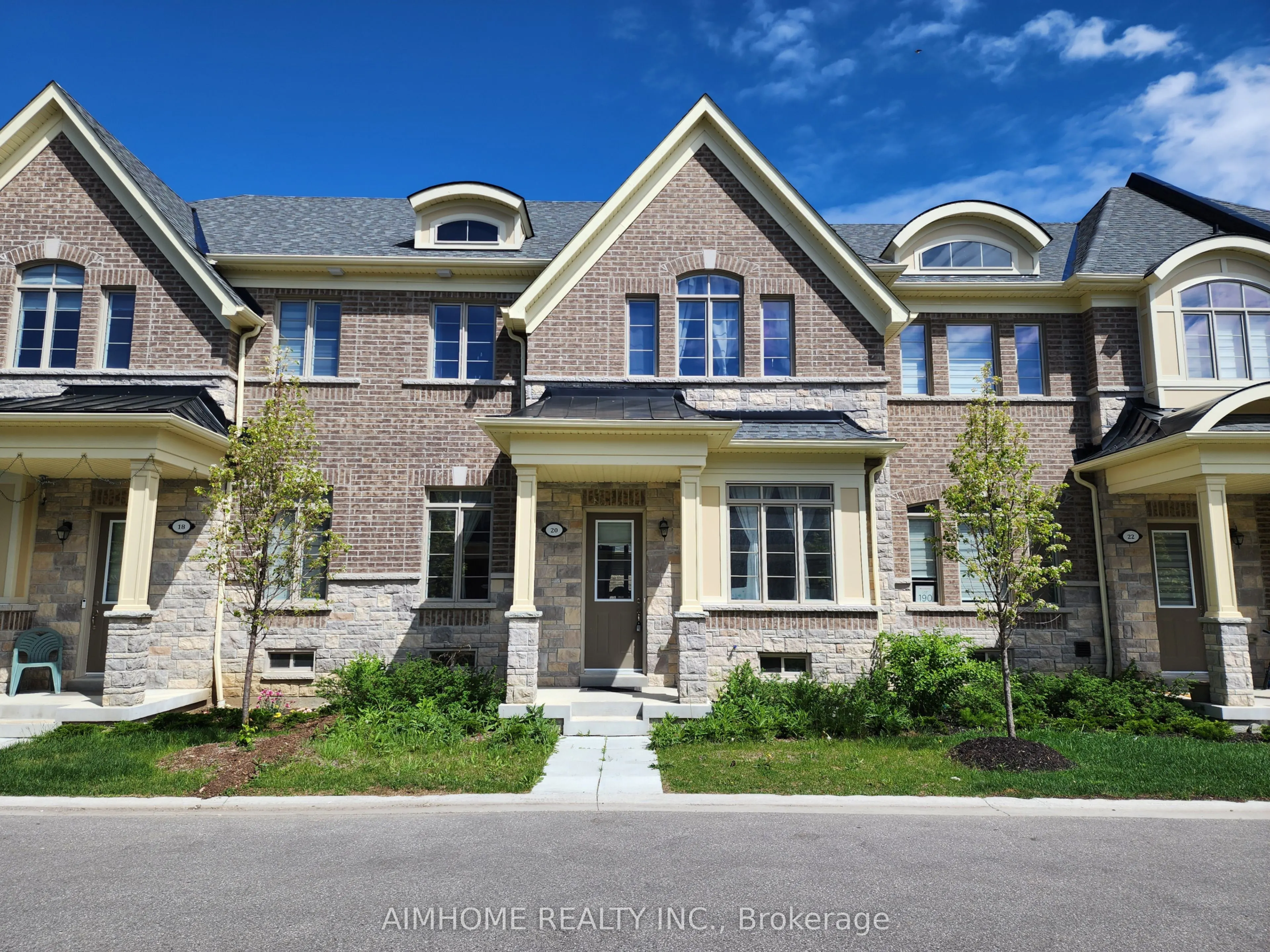 20 Clutterbuck Lane