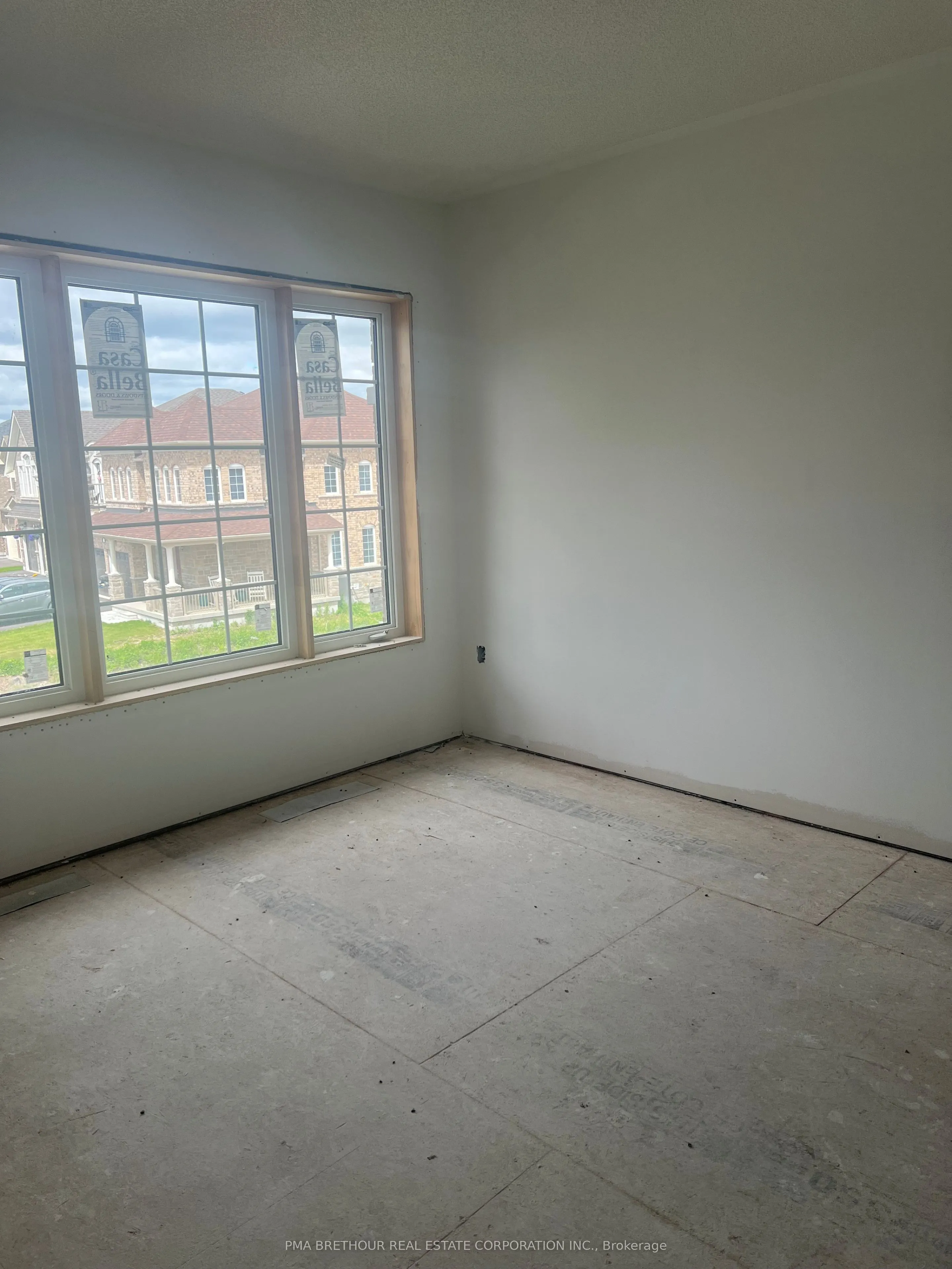 14 Forestlane Way