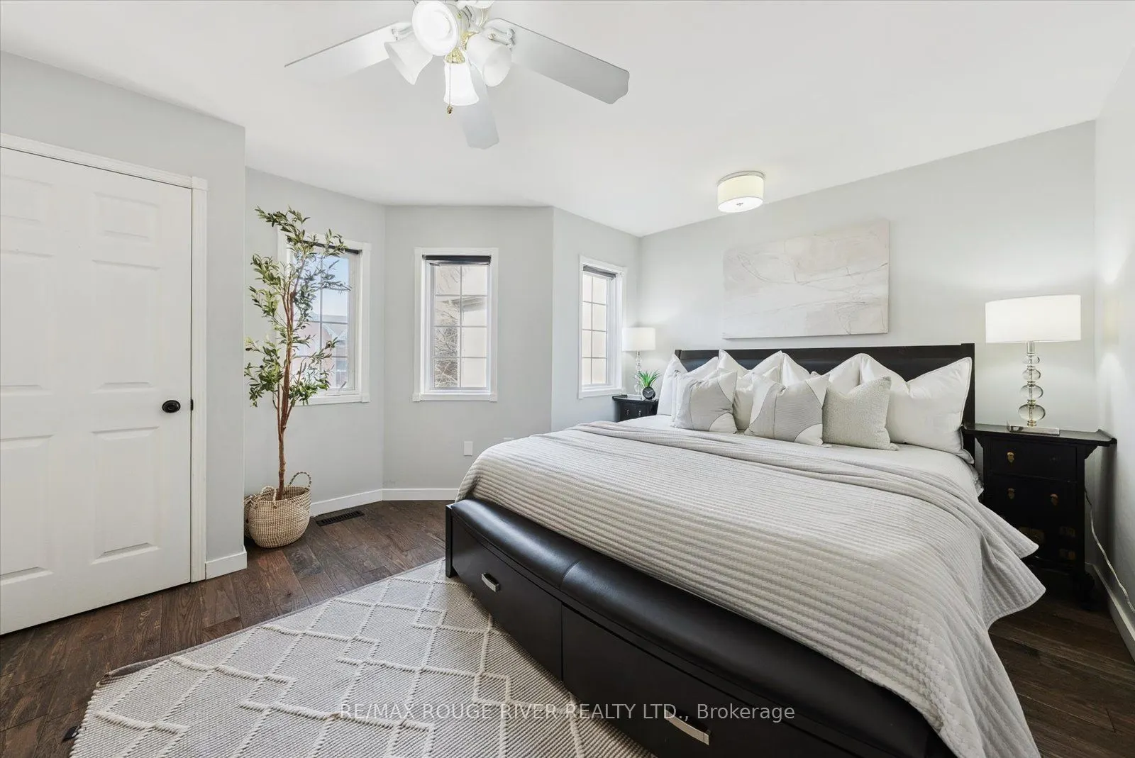27 Zachary Place