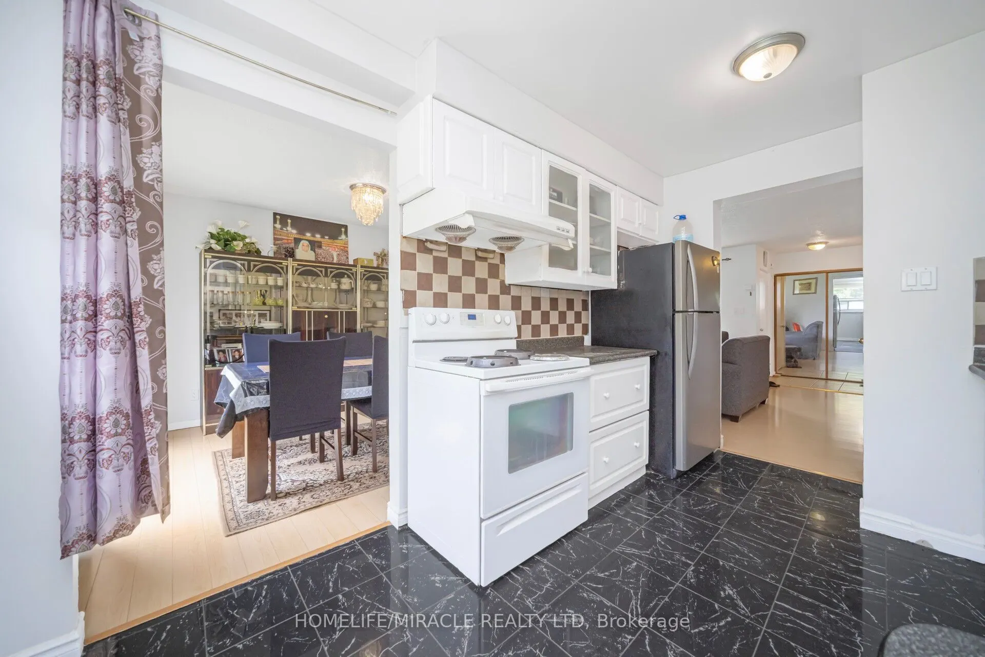 35 Horseley Hill Drive