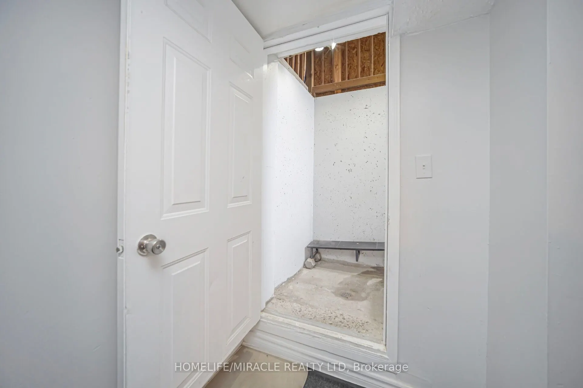 35 Horseley Hill Drive