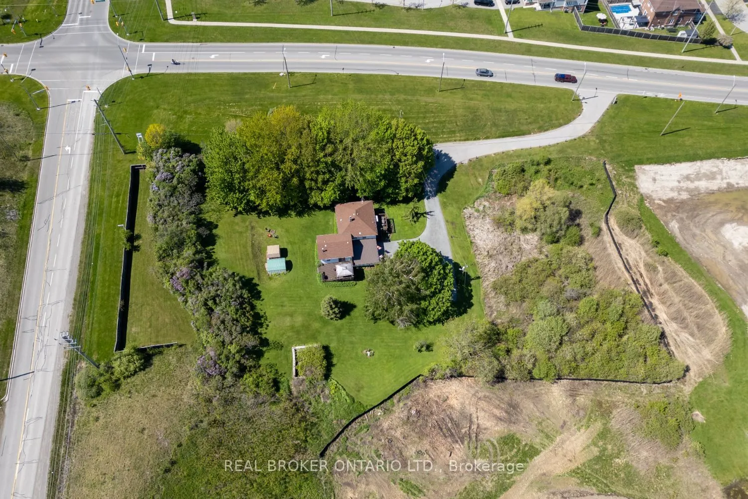 2359 Baseline Road W