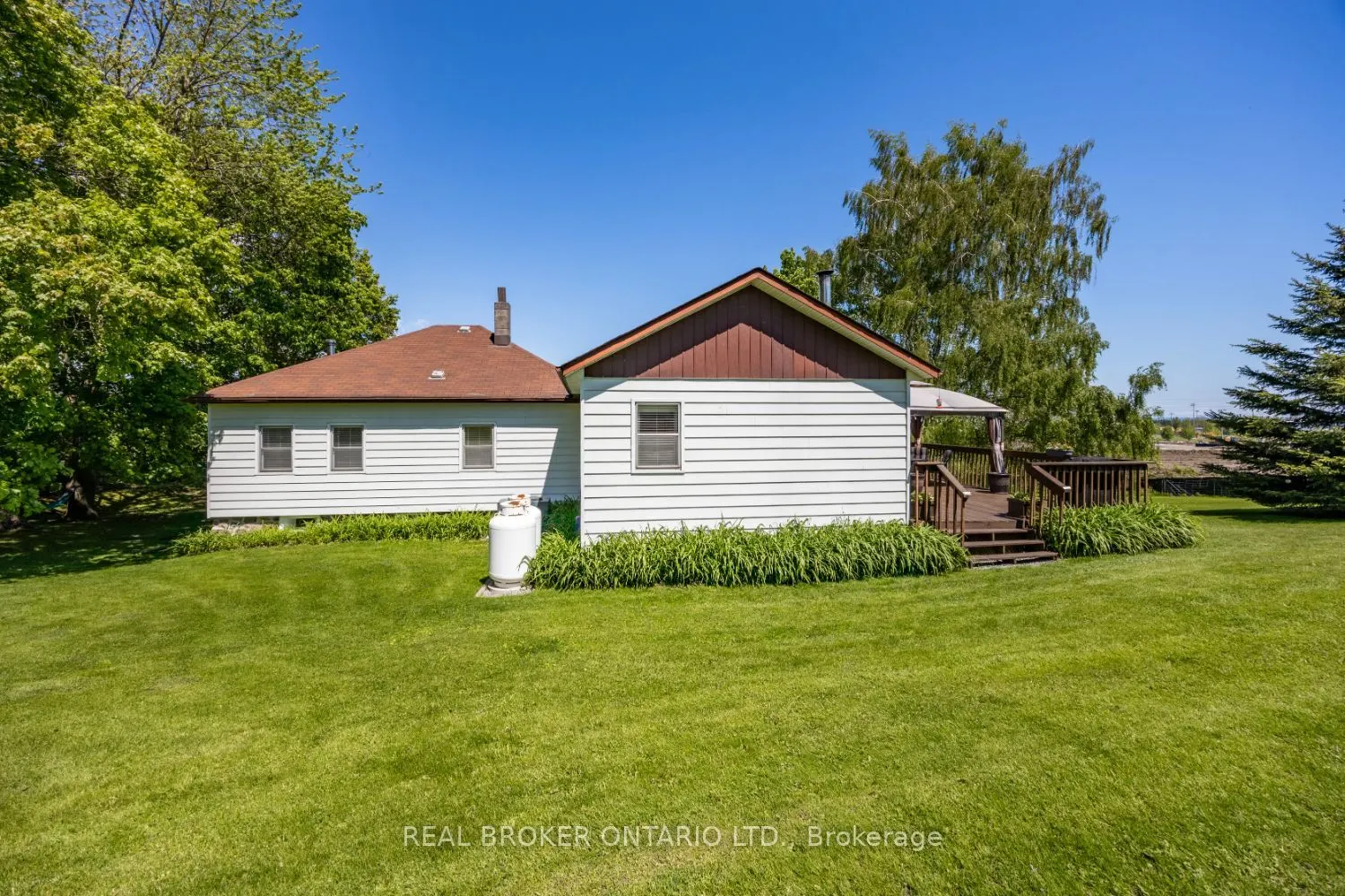 2359 Baseline Road W