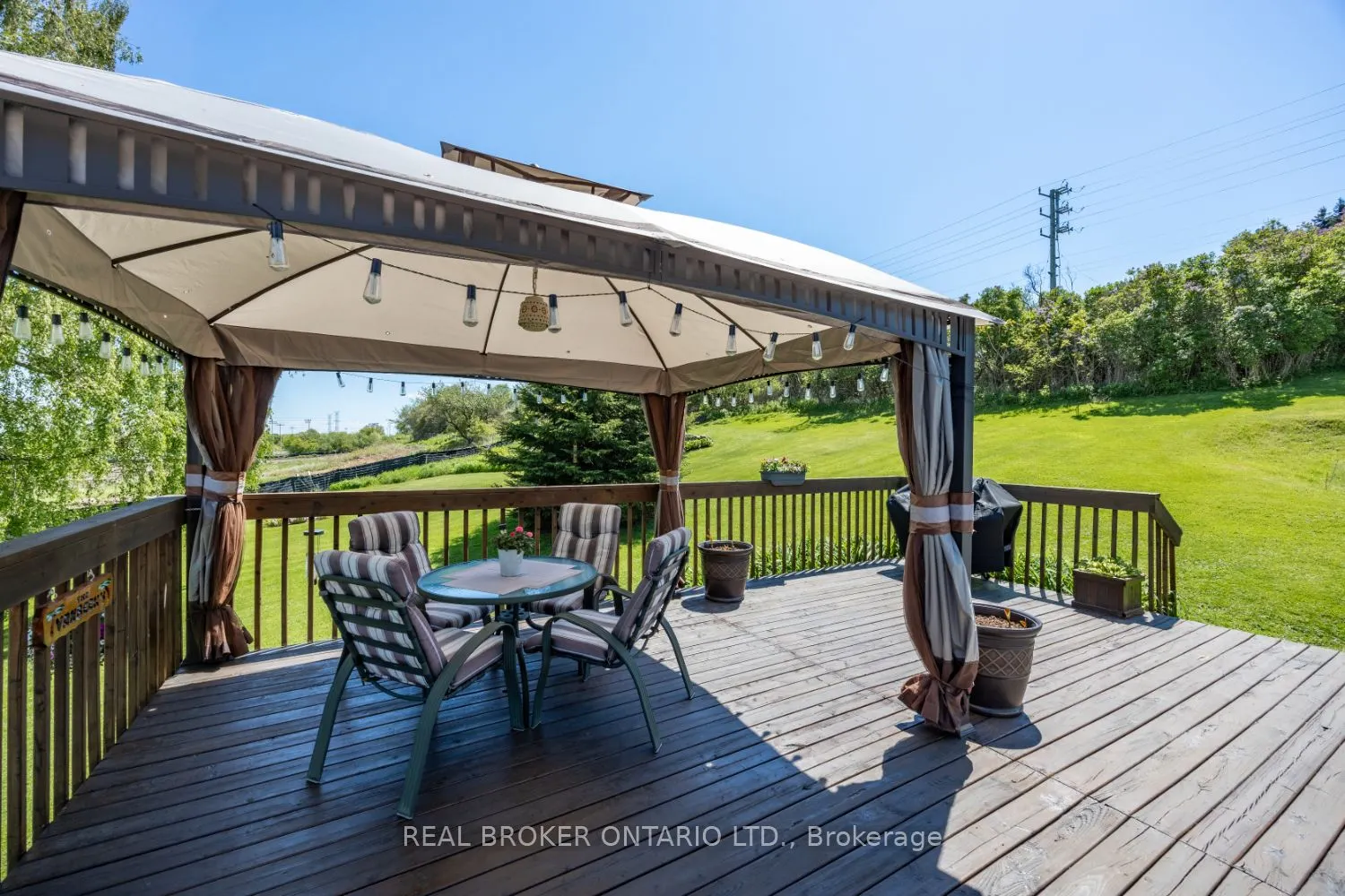 2359 Baseline Road W