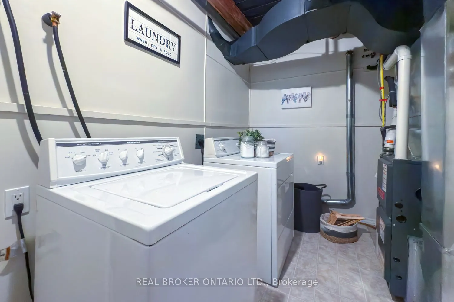 2359 Baseline Road W