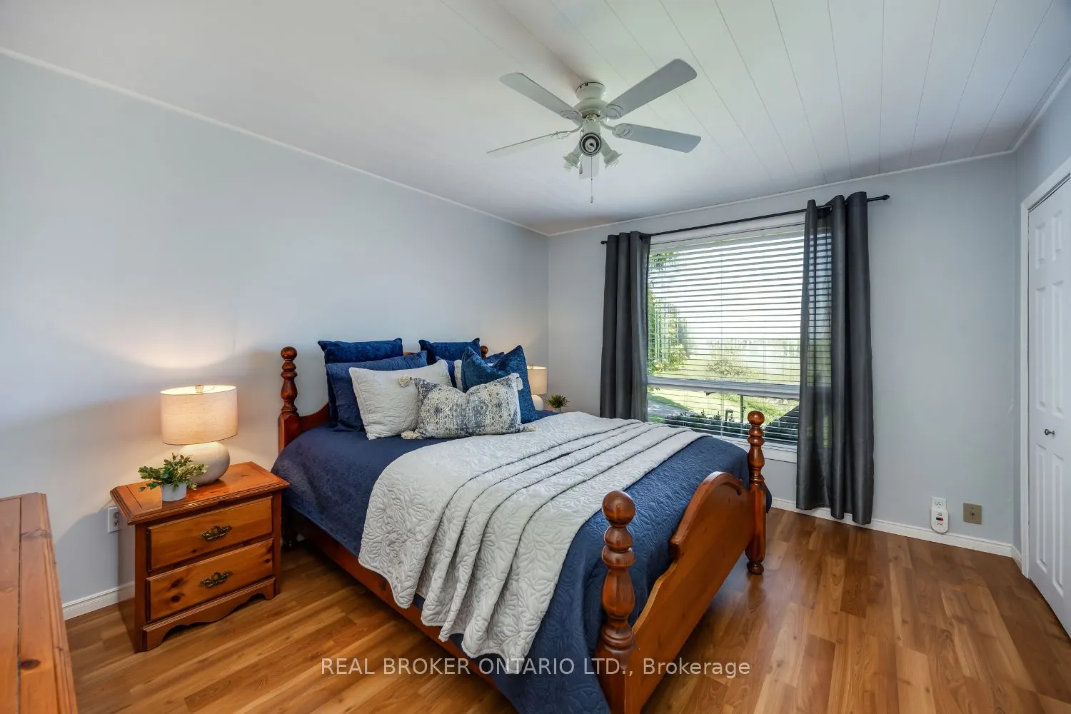 2359 Baseline Road W