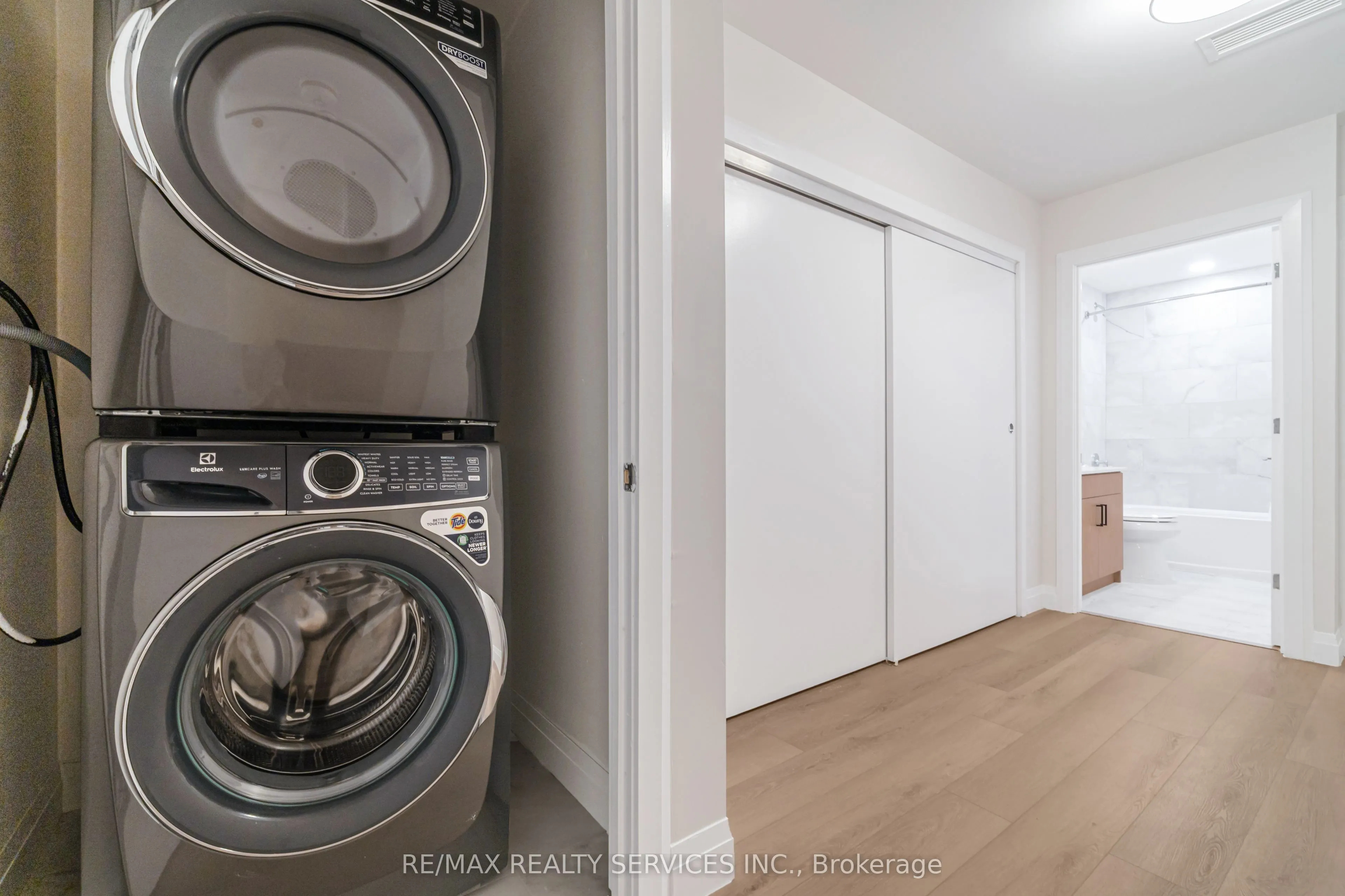 30 DEAN PARK Road, ##3