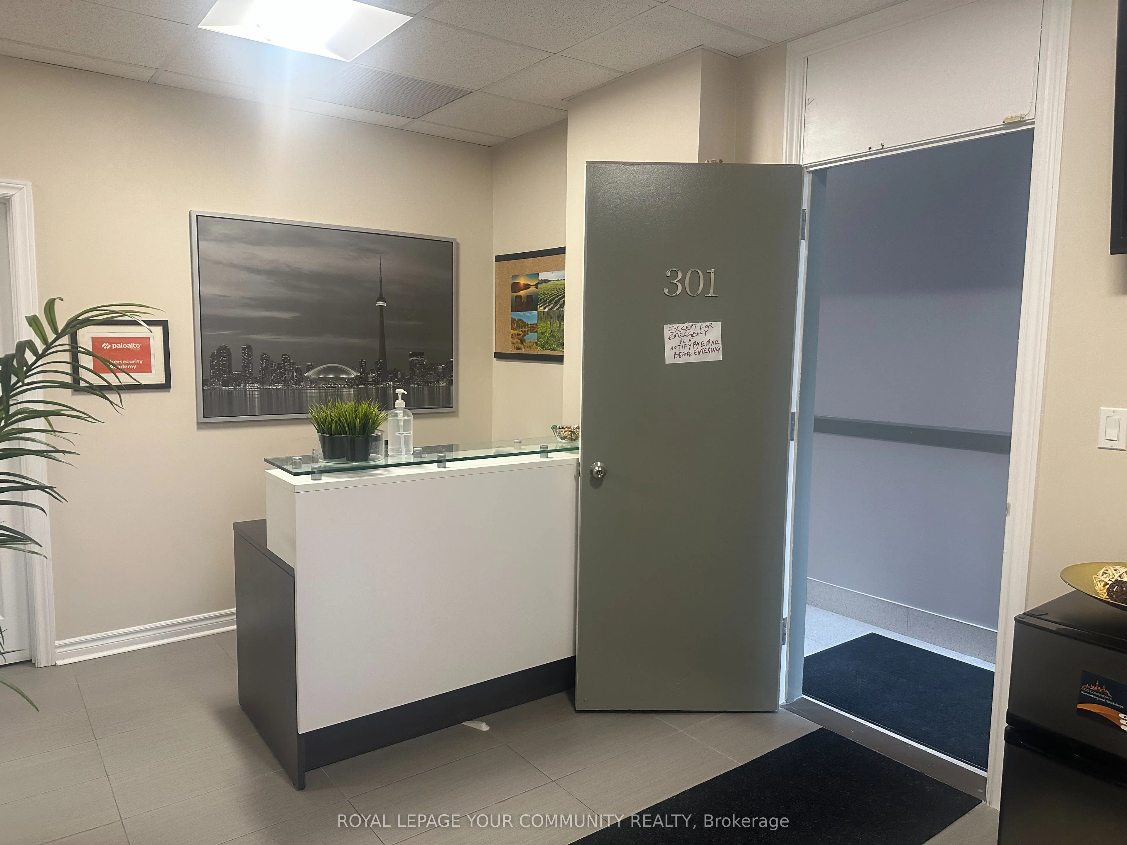2901 Lawrence Avenue E, #301,302,307 & 308