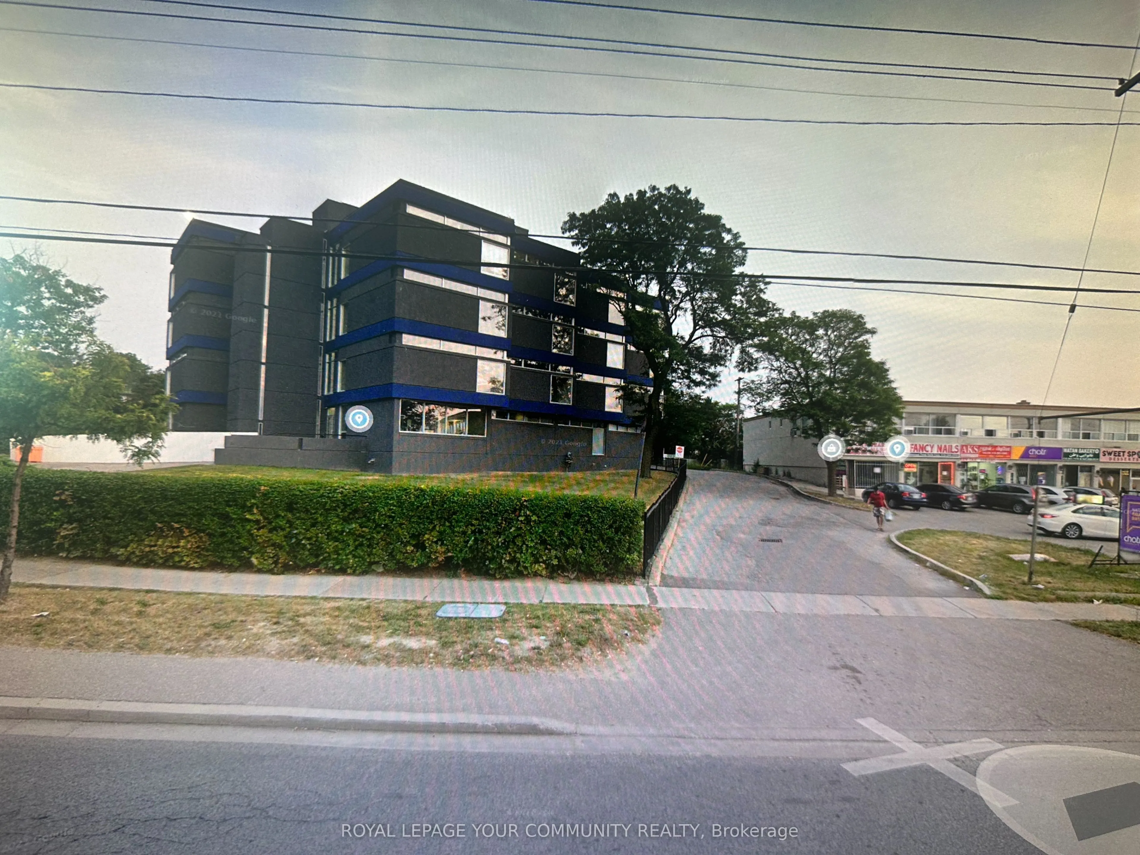 2901 Lawrence Avenue E, #301,302,307 & 308