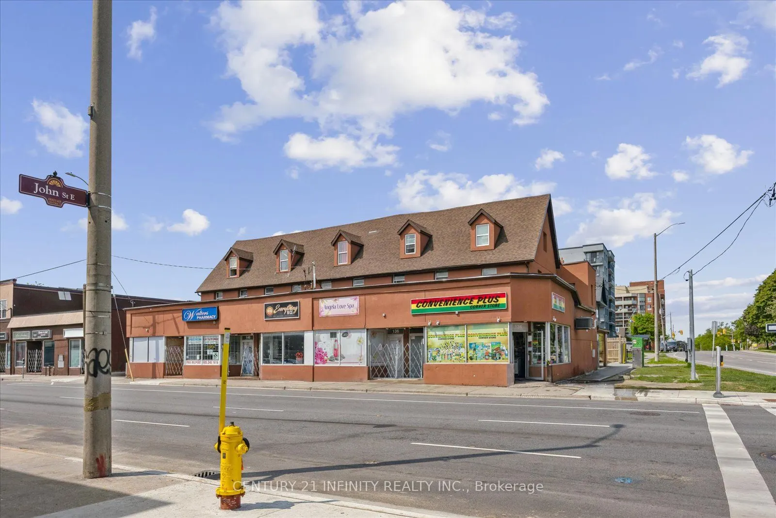 134-142 Simcoe Street S
