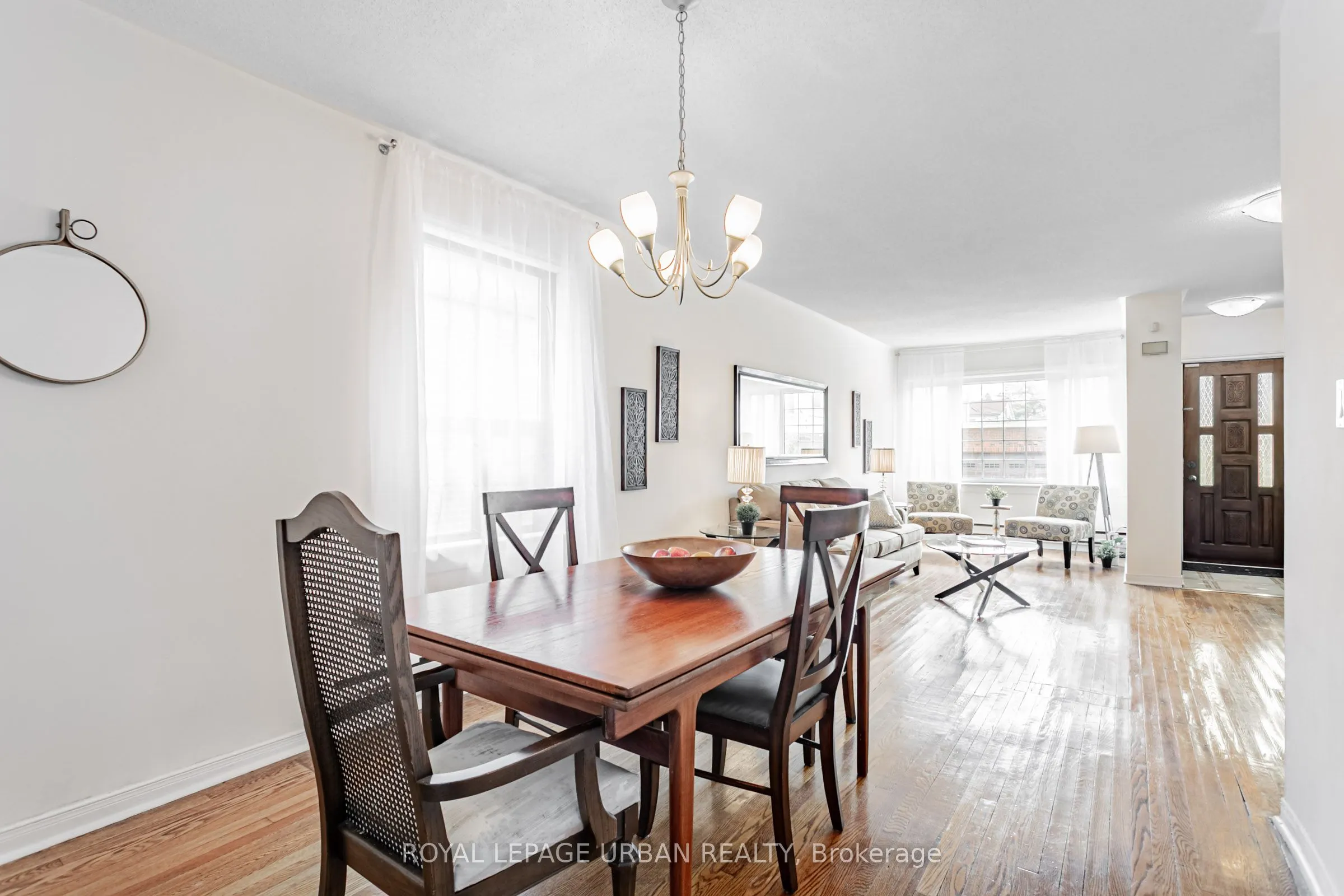 144 Aldwych Avenue