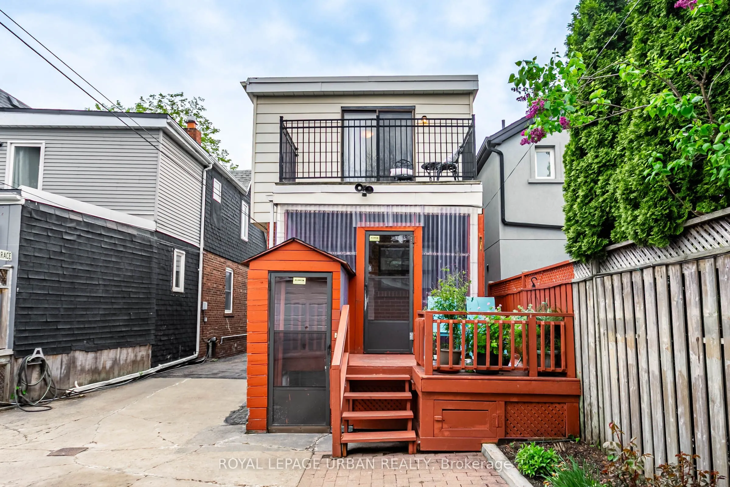 144 Aldwych Avenue
